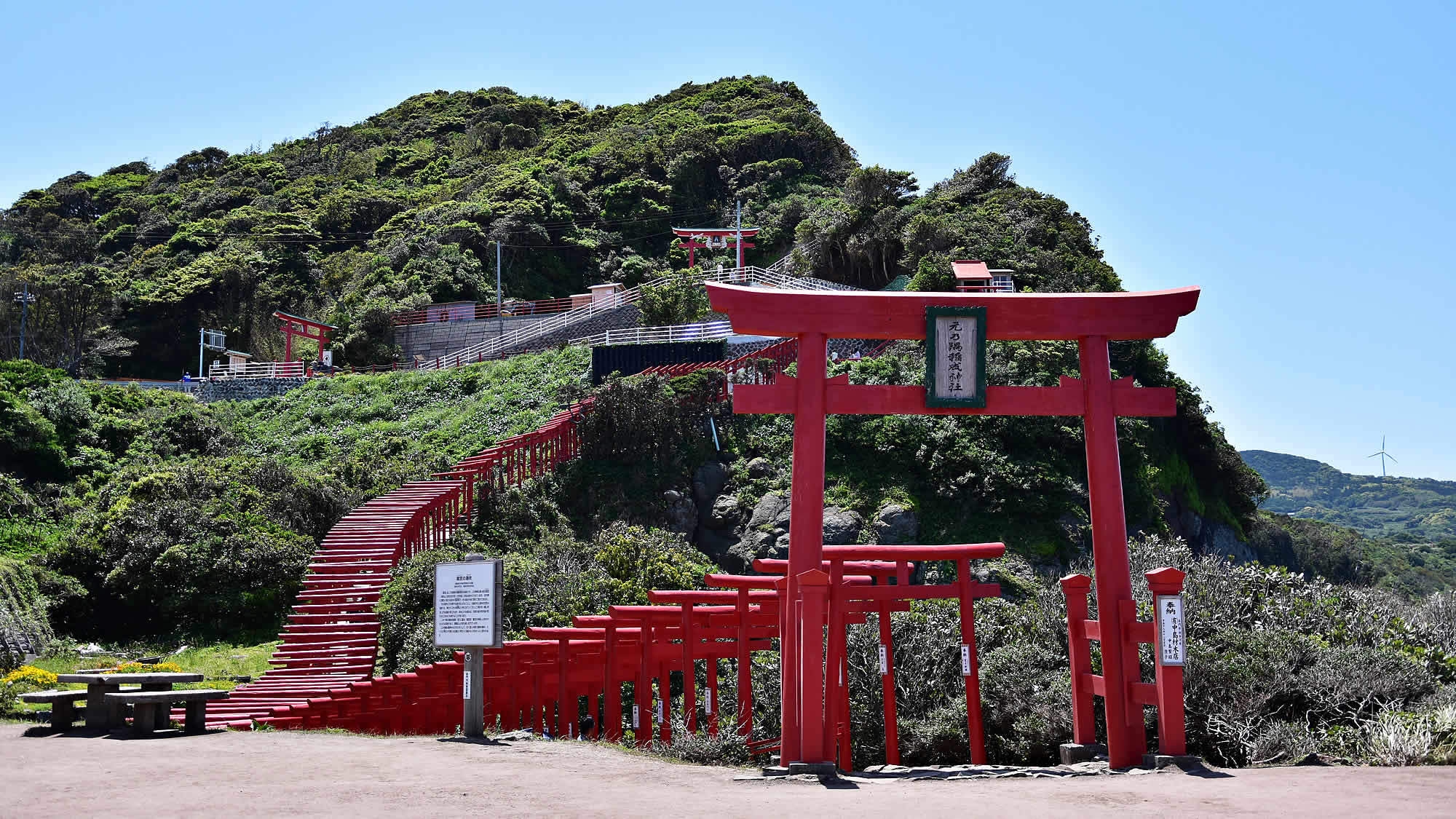【2人旅＆グループ旅行】素泊りスタンダード★無料駐車場完備★温泉大浴場終日入浴可★Wi-Fi可