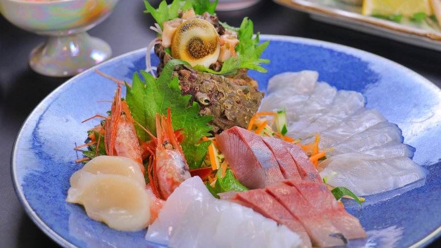 【魚鍋】ちょっと贅沢におっちゃんの海のごちそうコース♪（1泊２食付）