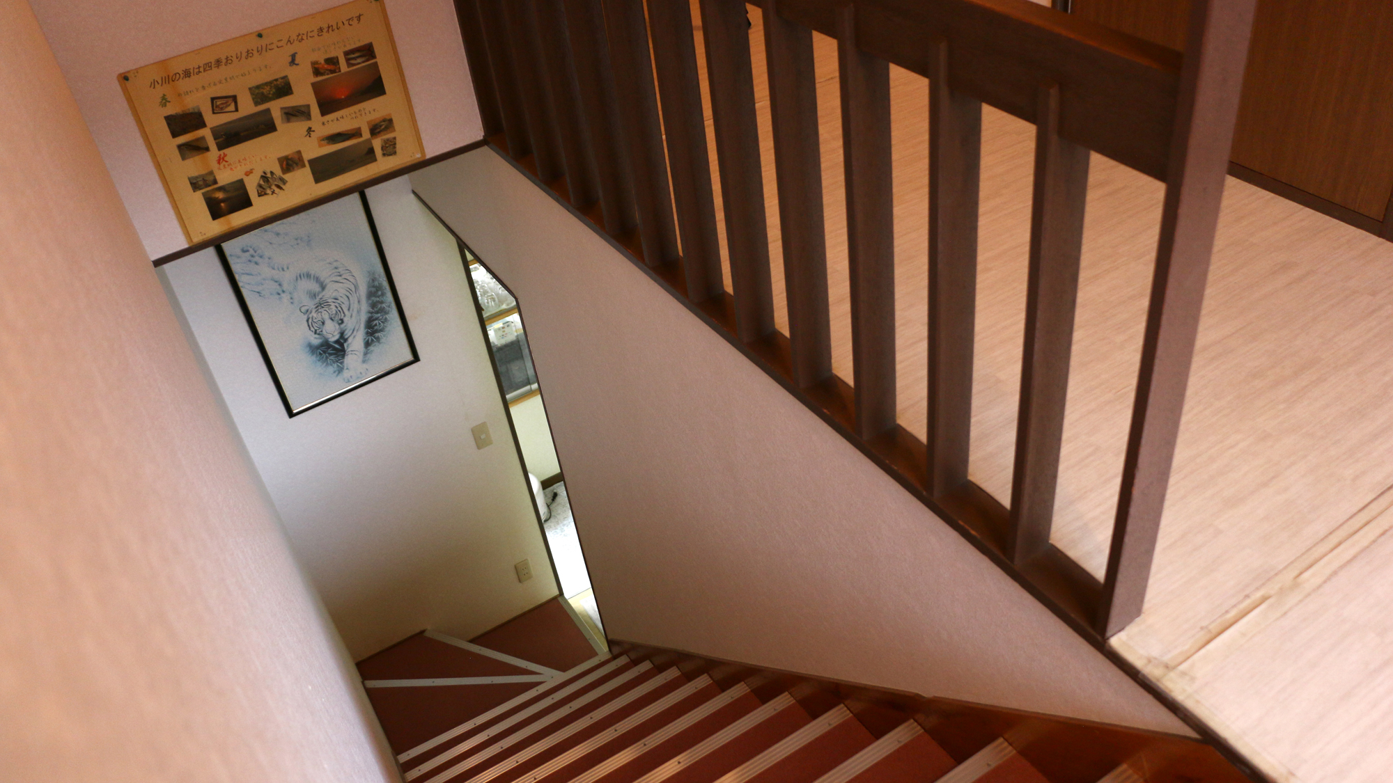 【館内イメージ】