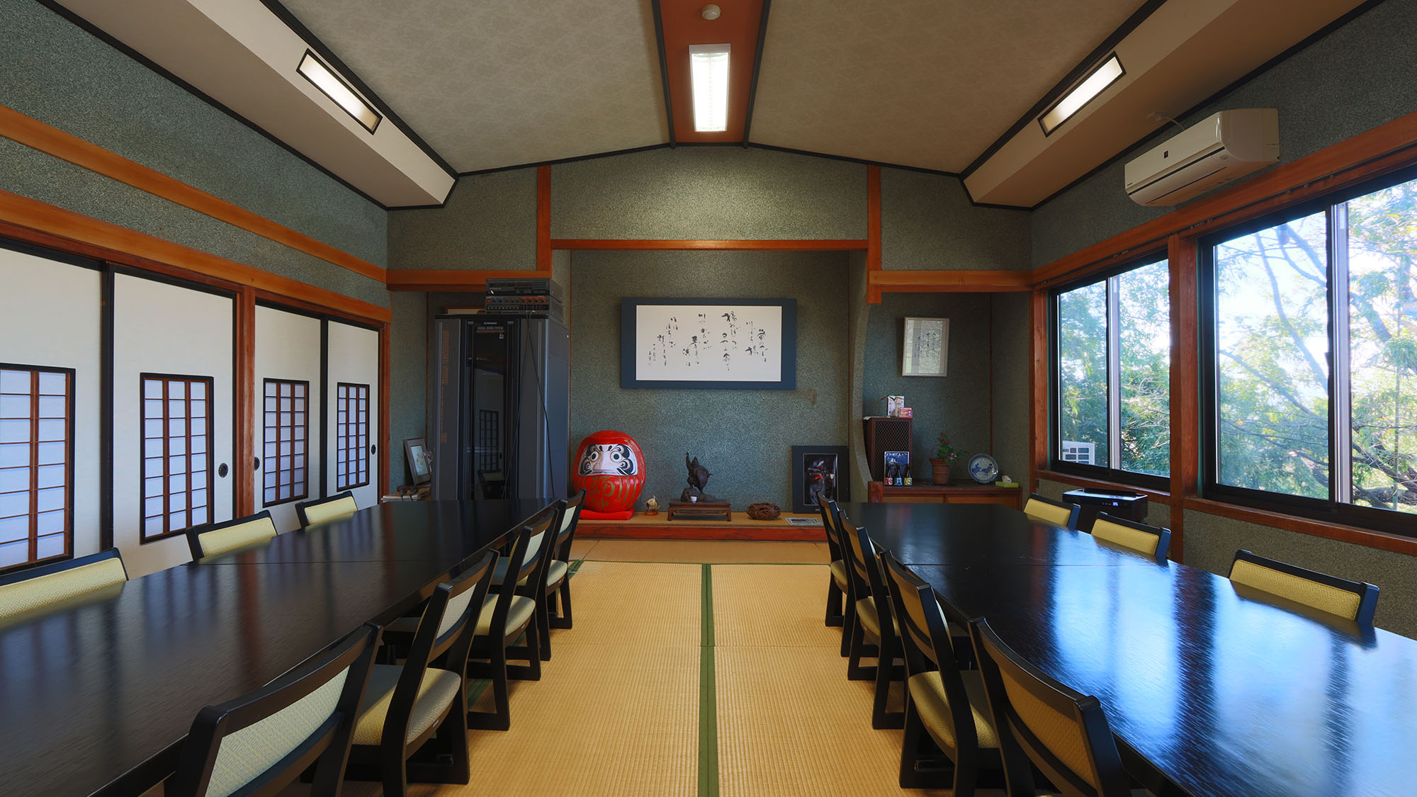 -食事処・広間-