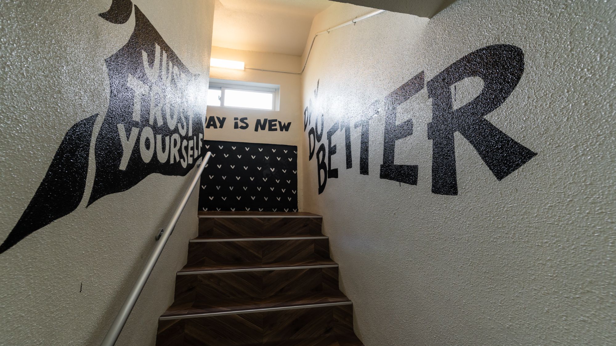 【1階共有スペース】当館ではエレベーターがございませんので、予めご了承ください。