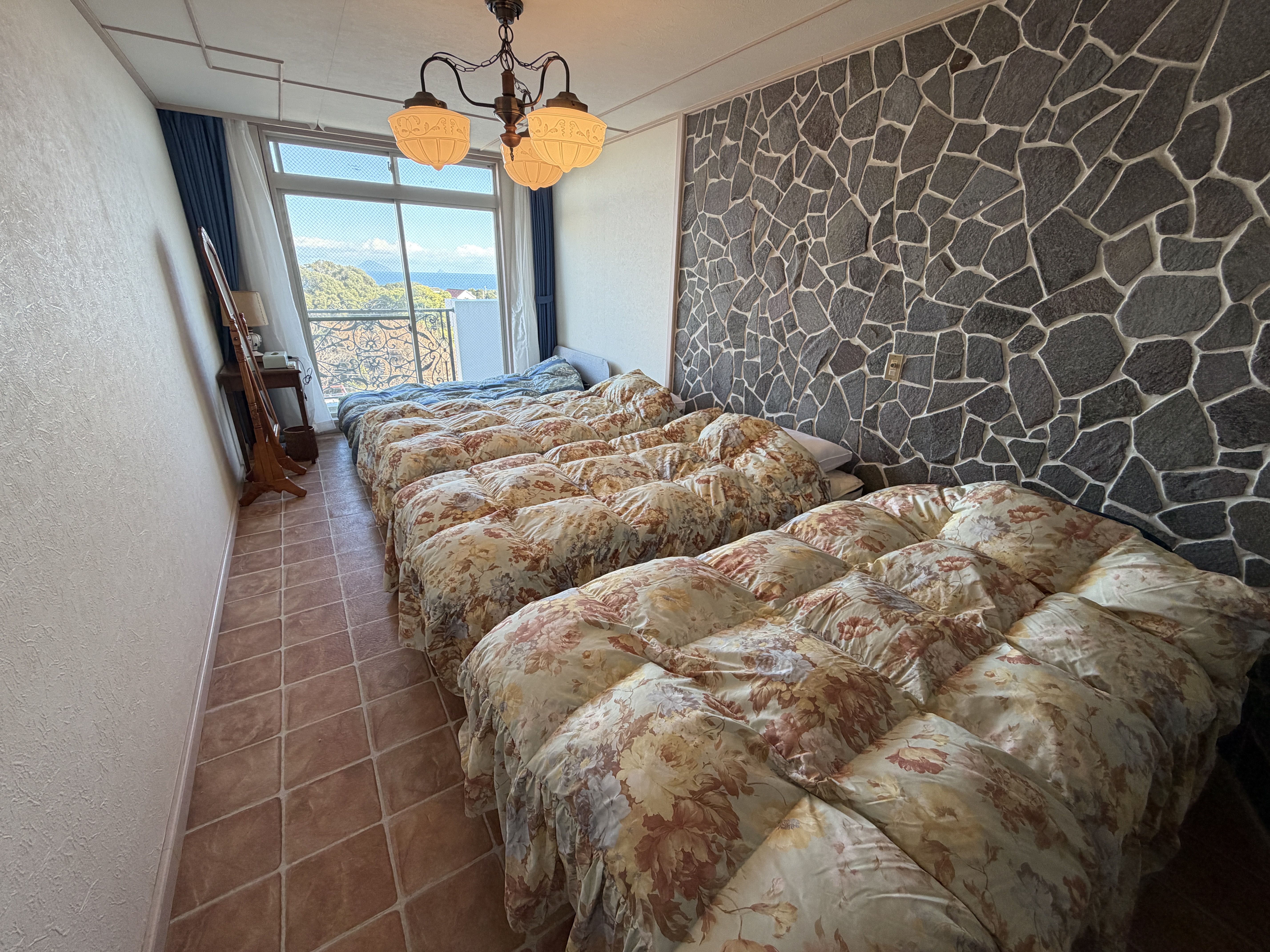 クワッドルーム