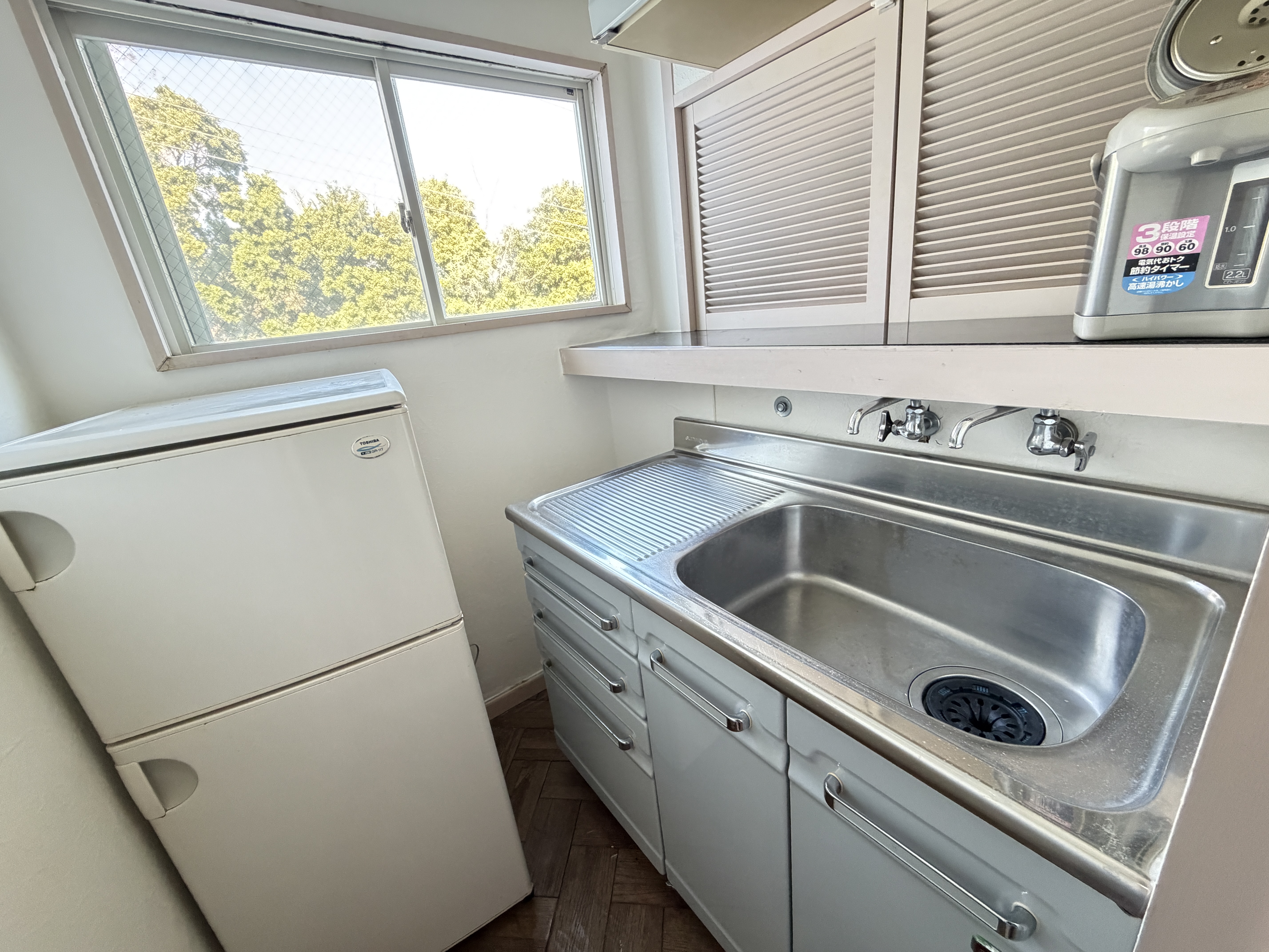 客室キッチンスペース