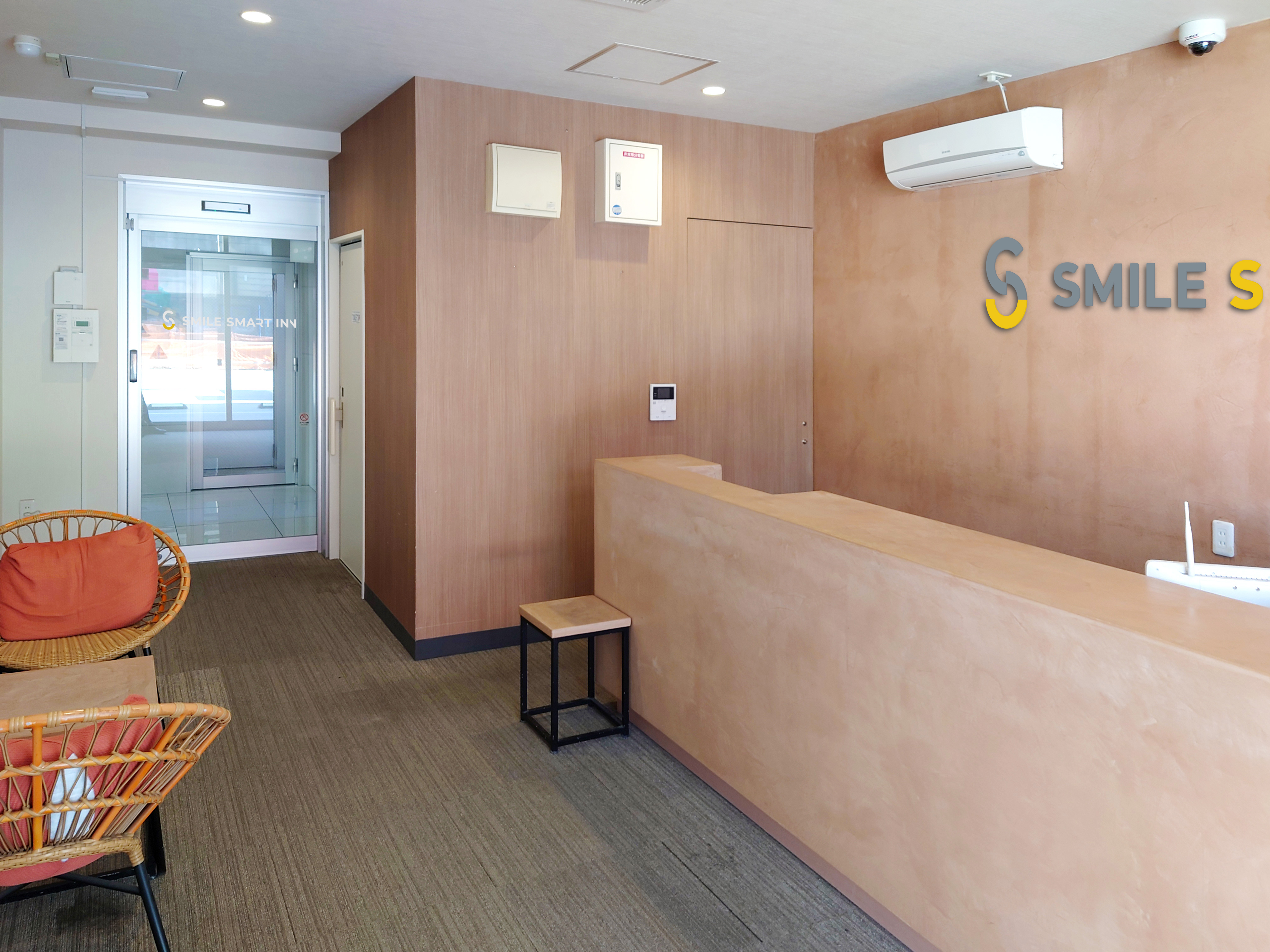 フロントカウンター