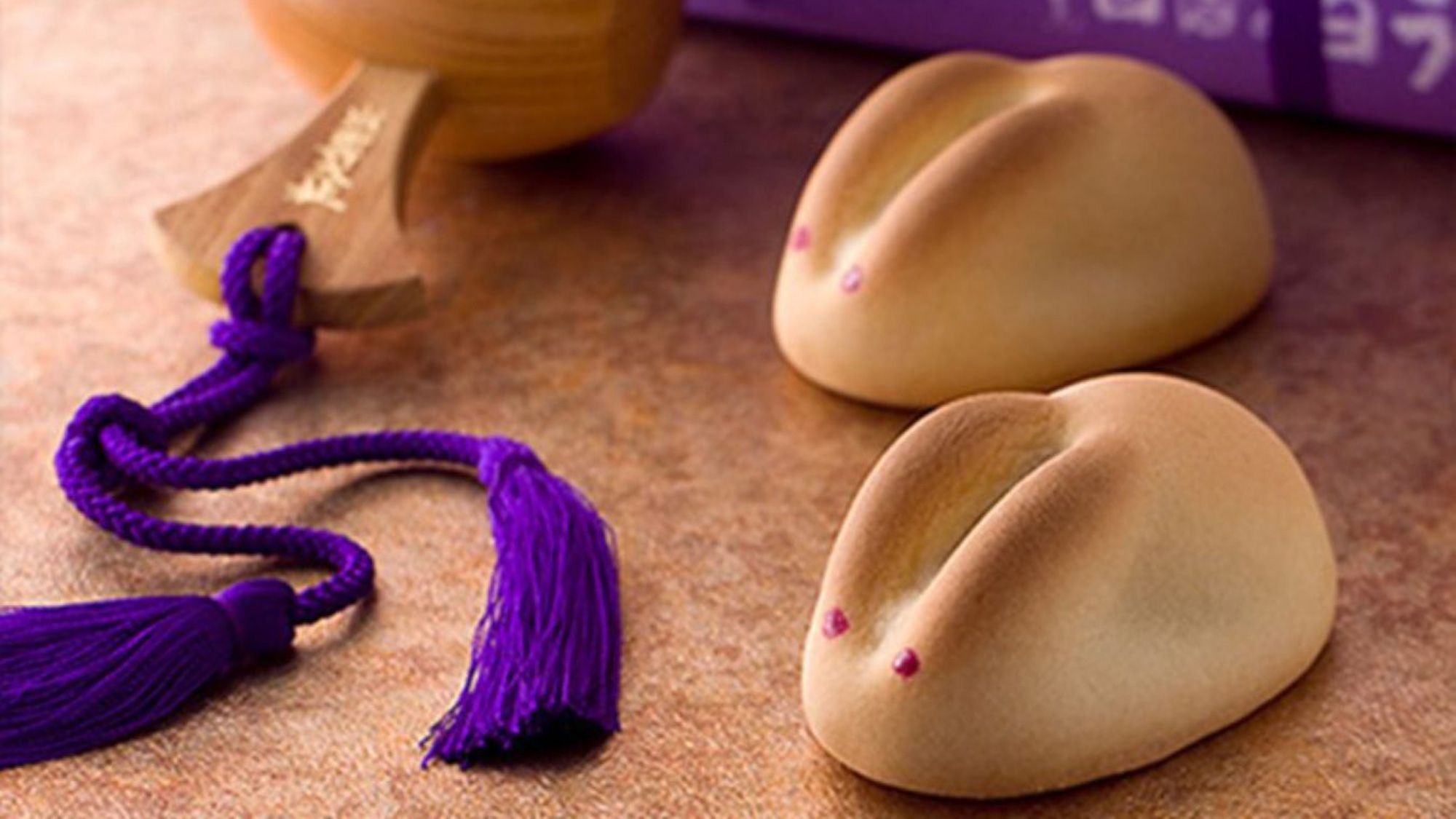 〇売店土産　寿製菓「因幡の白うさぎ」