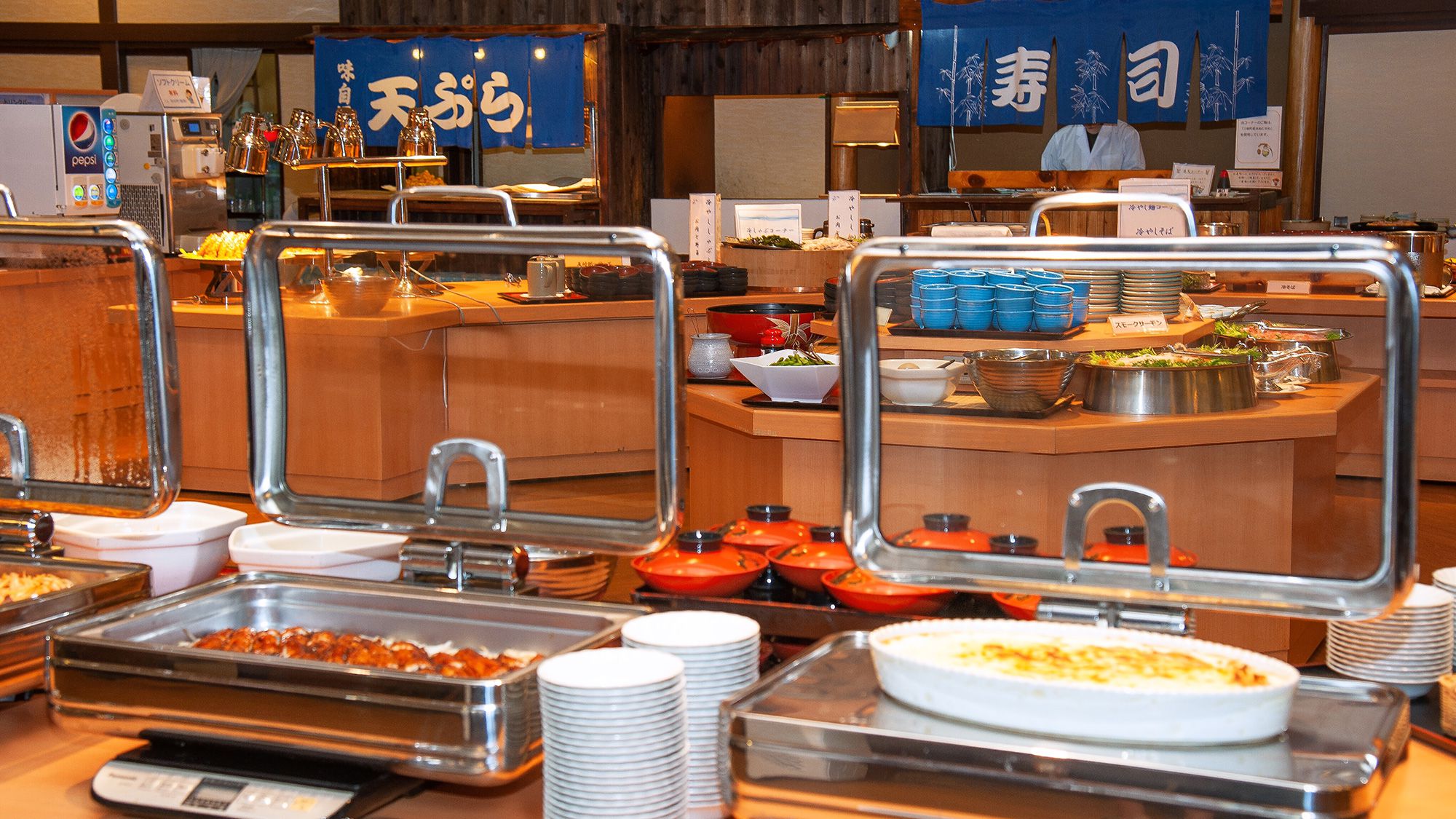 〇夕食バイキング　※イメージ