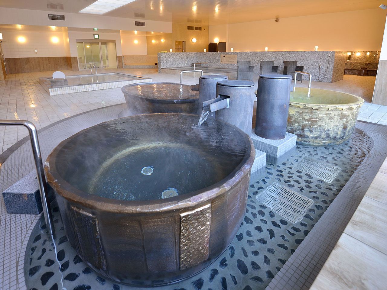 男性浴場 つぼ湯