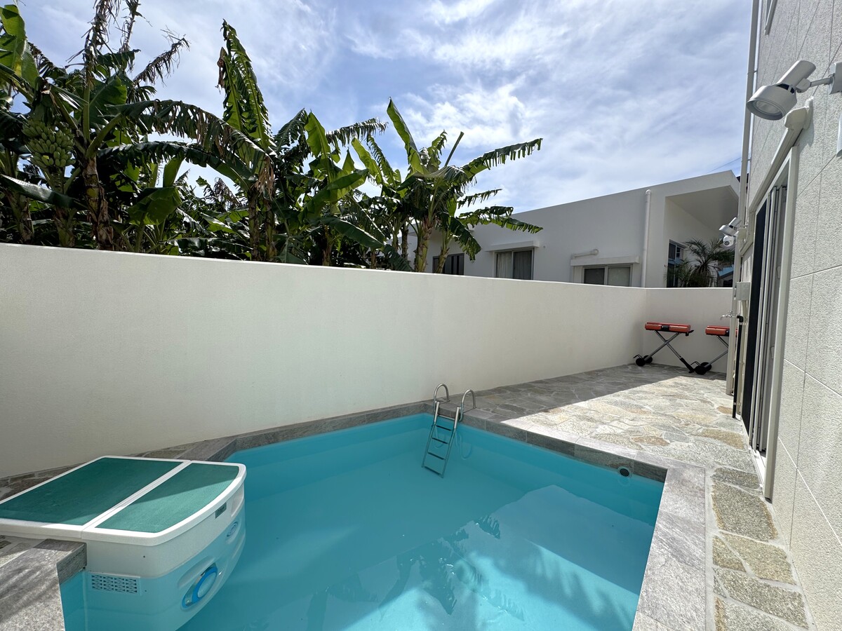 B棟：プライベートプール