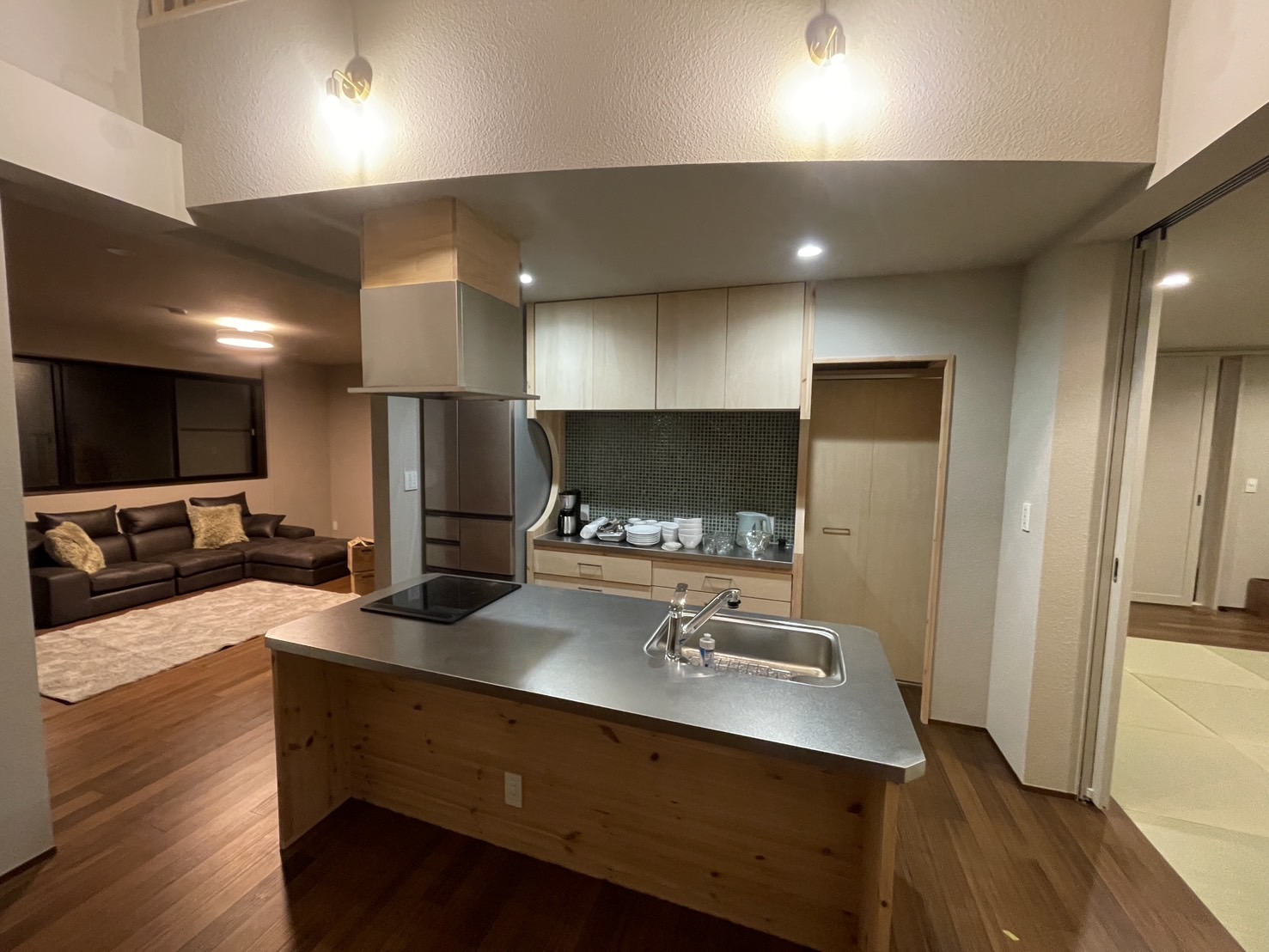 キッチン正面から