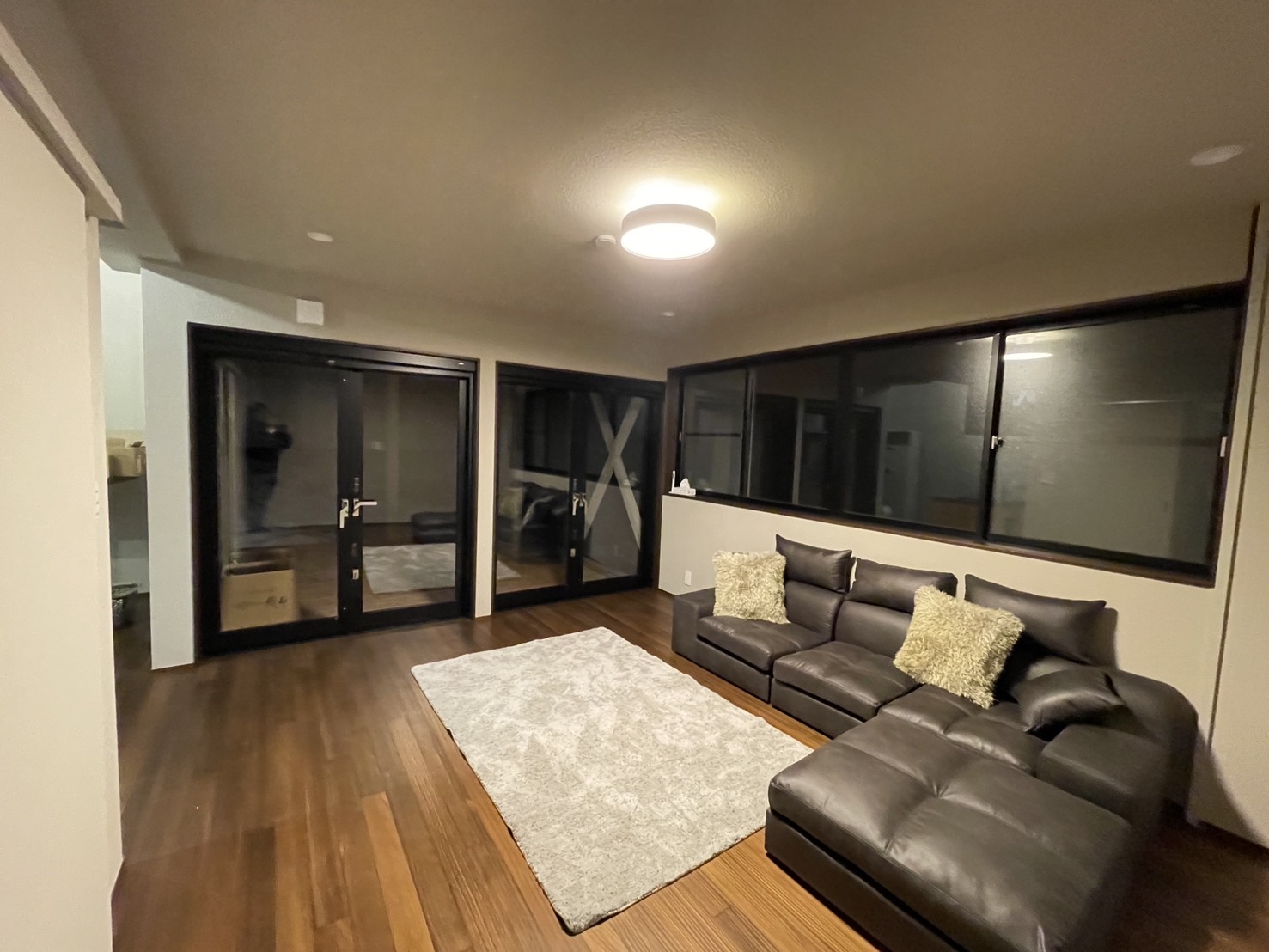 洋室のリビングルーム