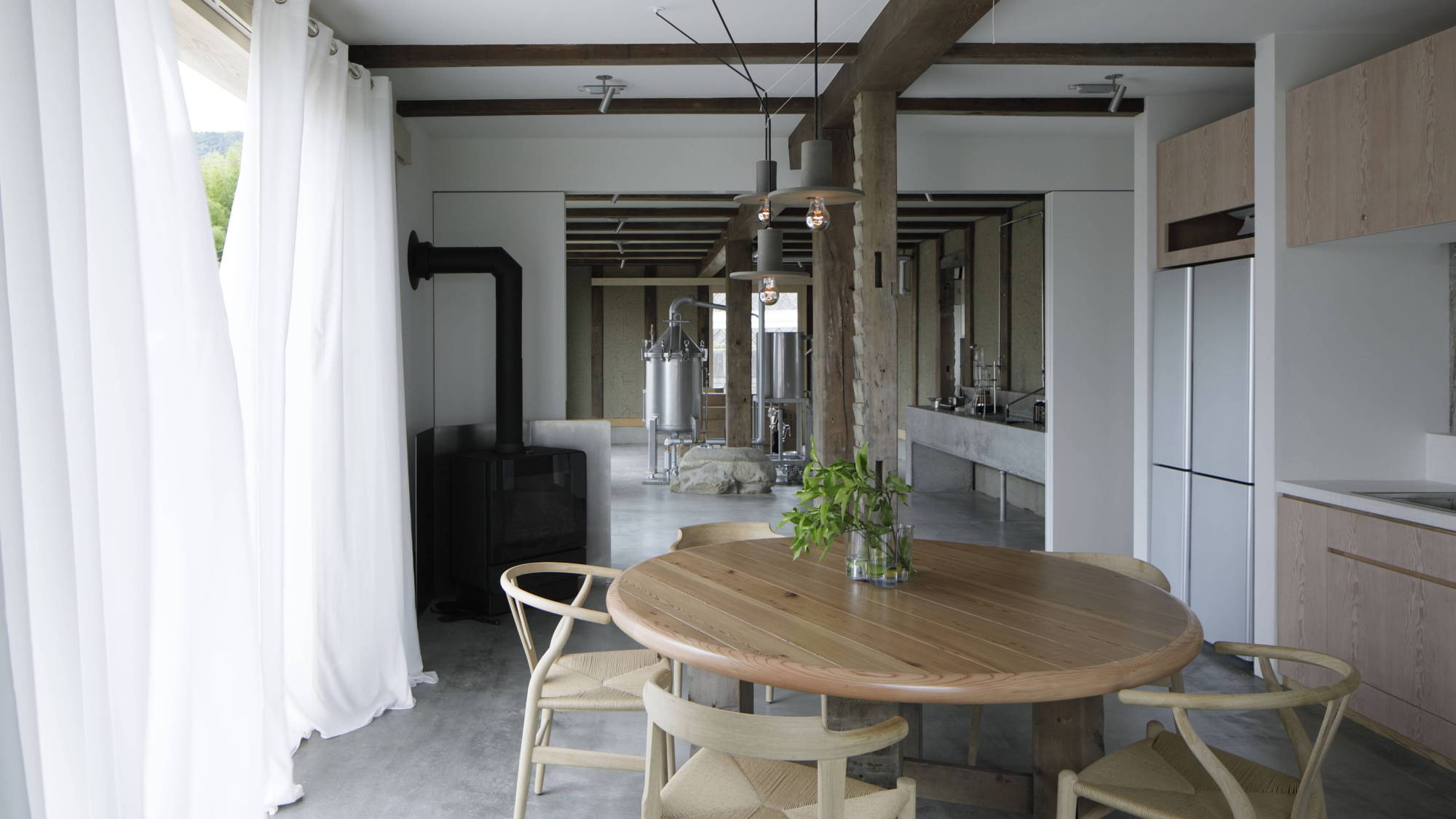 KURA：ダイニング