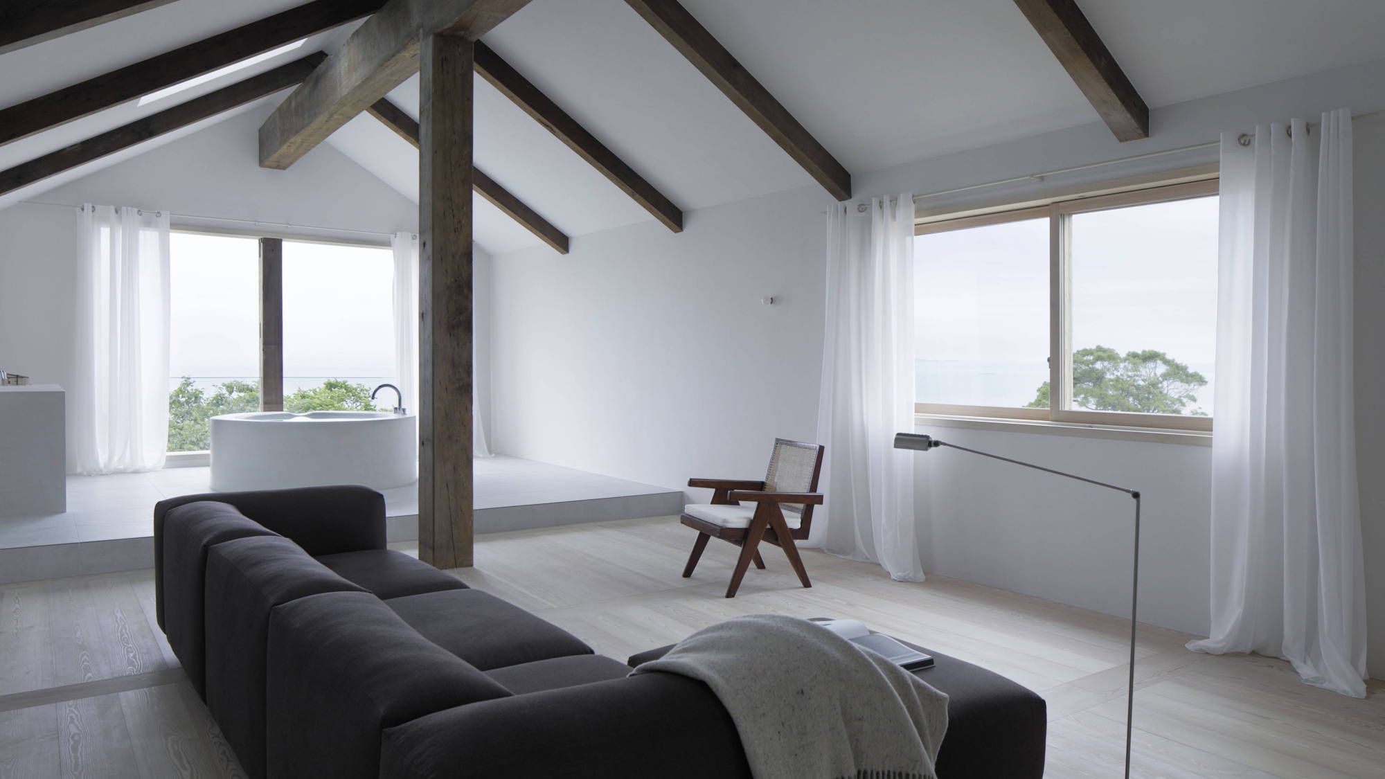 KURA：リビングルーム