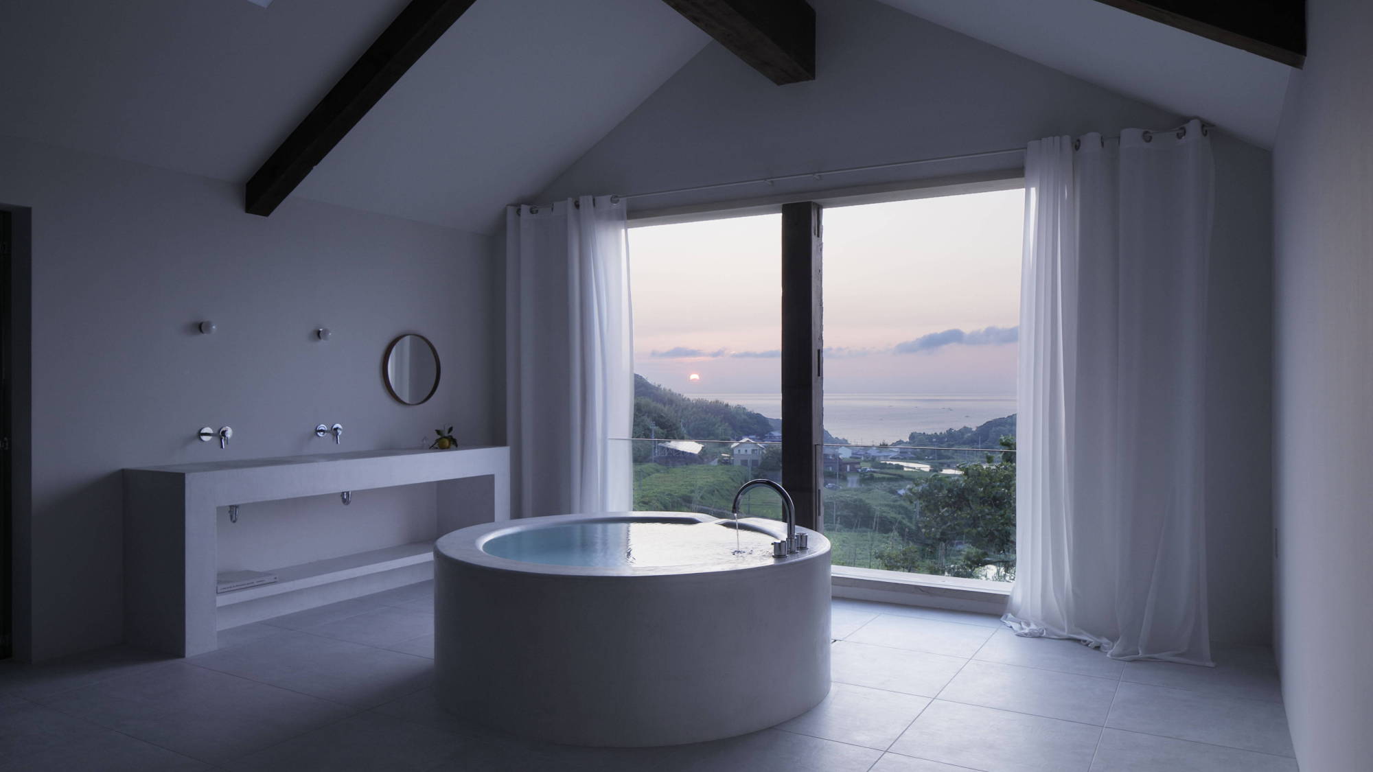 KURA：バスルーム