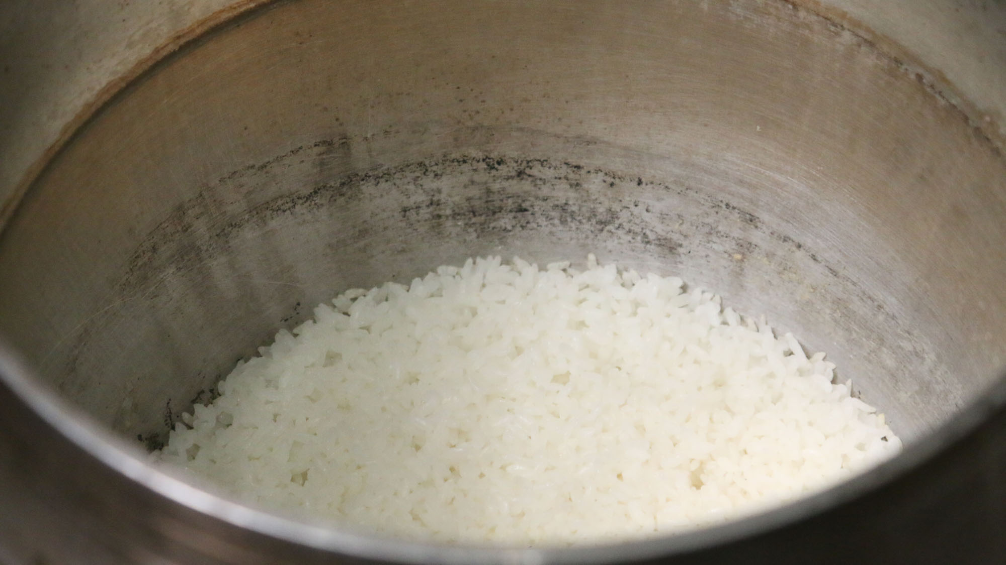 かまどで薪ご飯体験◆ひと味違うおいしさ！*