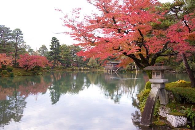 【新規開業記念プラン｜最大30％OFF】兼六園徒歩3分｜1日1組限定の和モダン一棟貸し宿〈素泊り〉