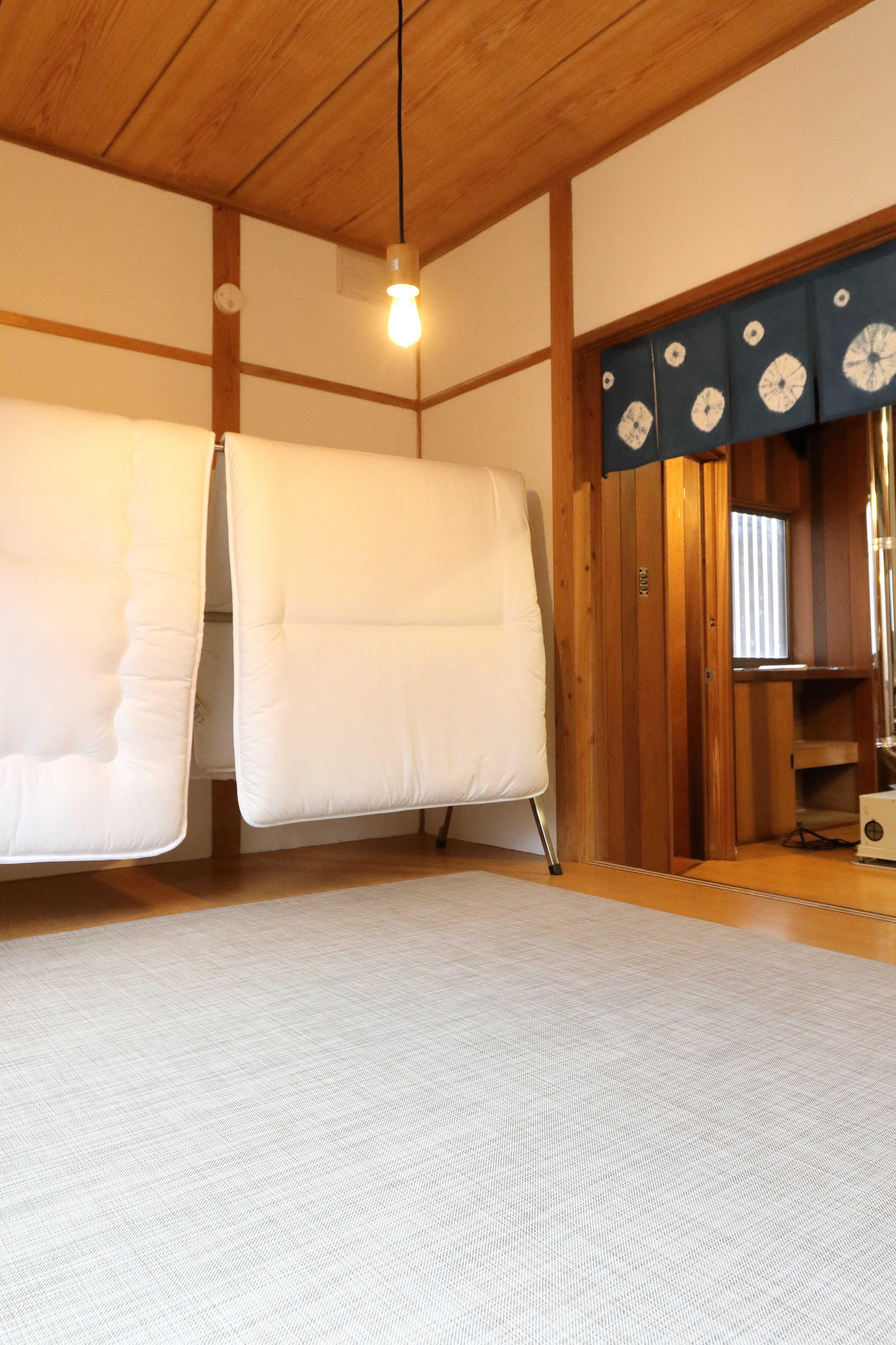 ３名様以上の宿泊ではこちらに寝具をご用意します。