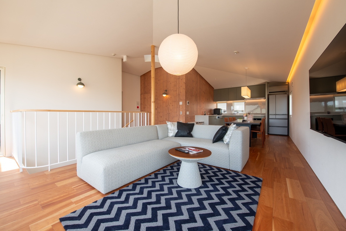 Summer Rakuten 2+ Nights