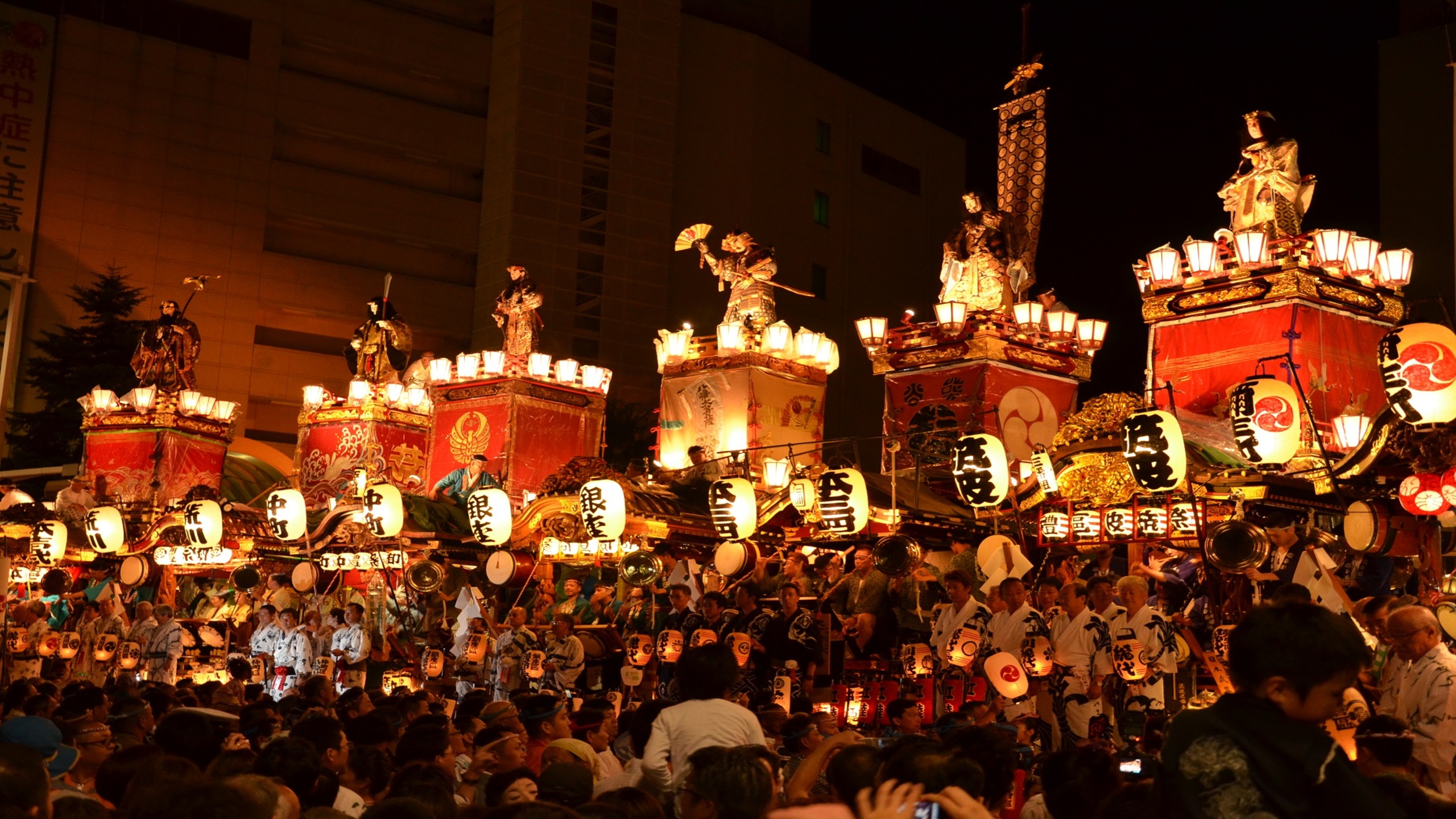 熊谷うちわ祭り