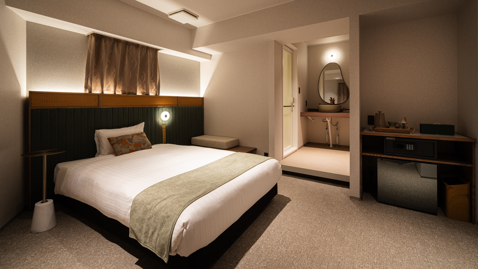 デラックスツイン