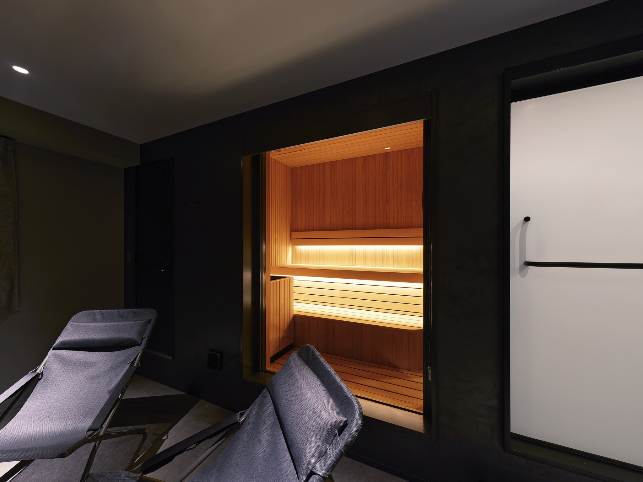 サウナツインルーム