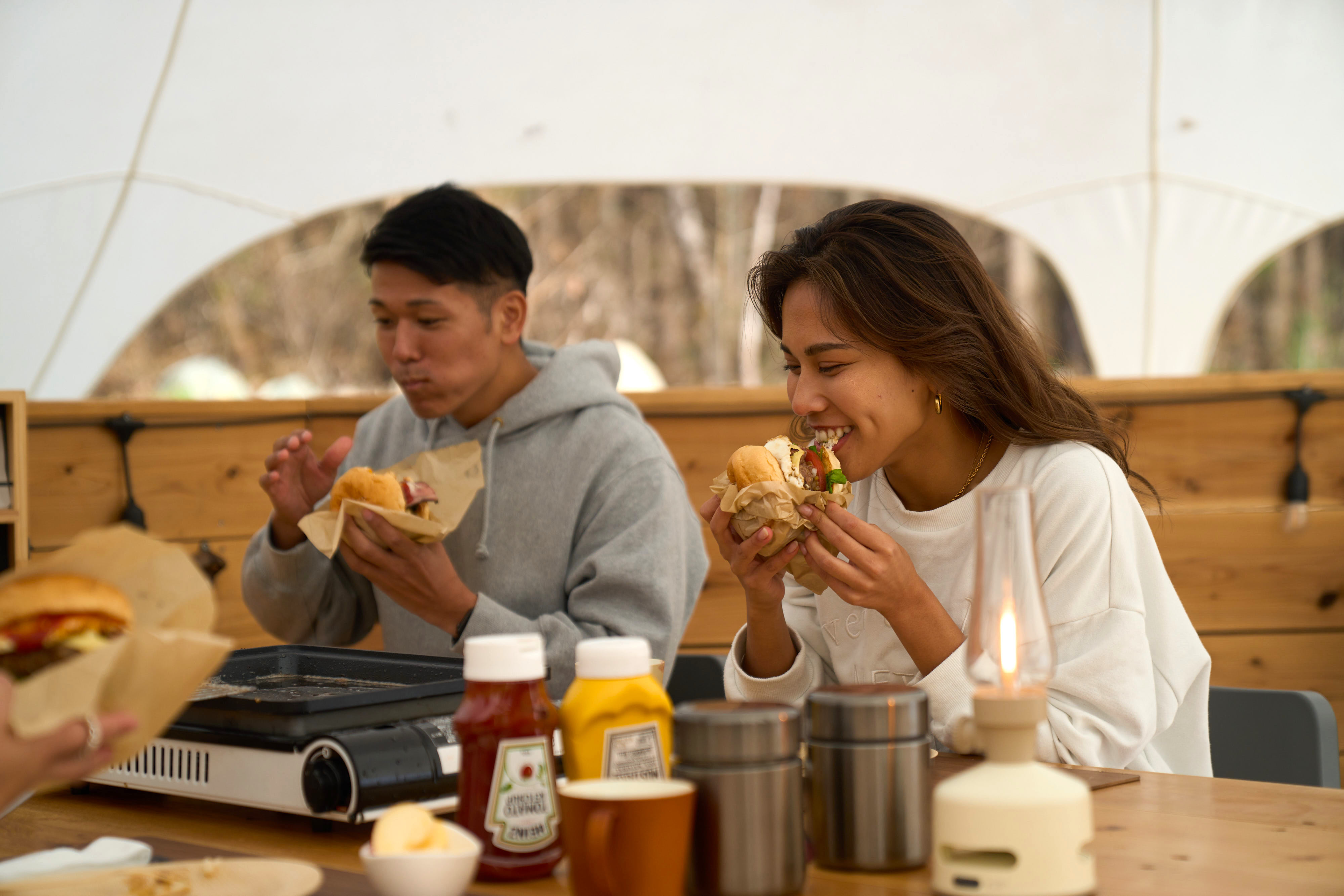 朝食　オリジナルハンバーガー作り体験（1）