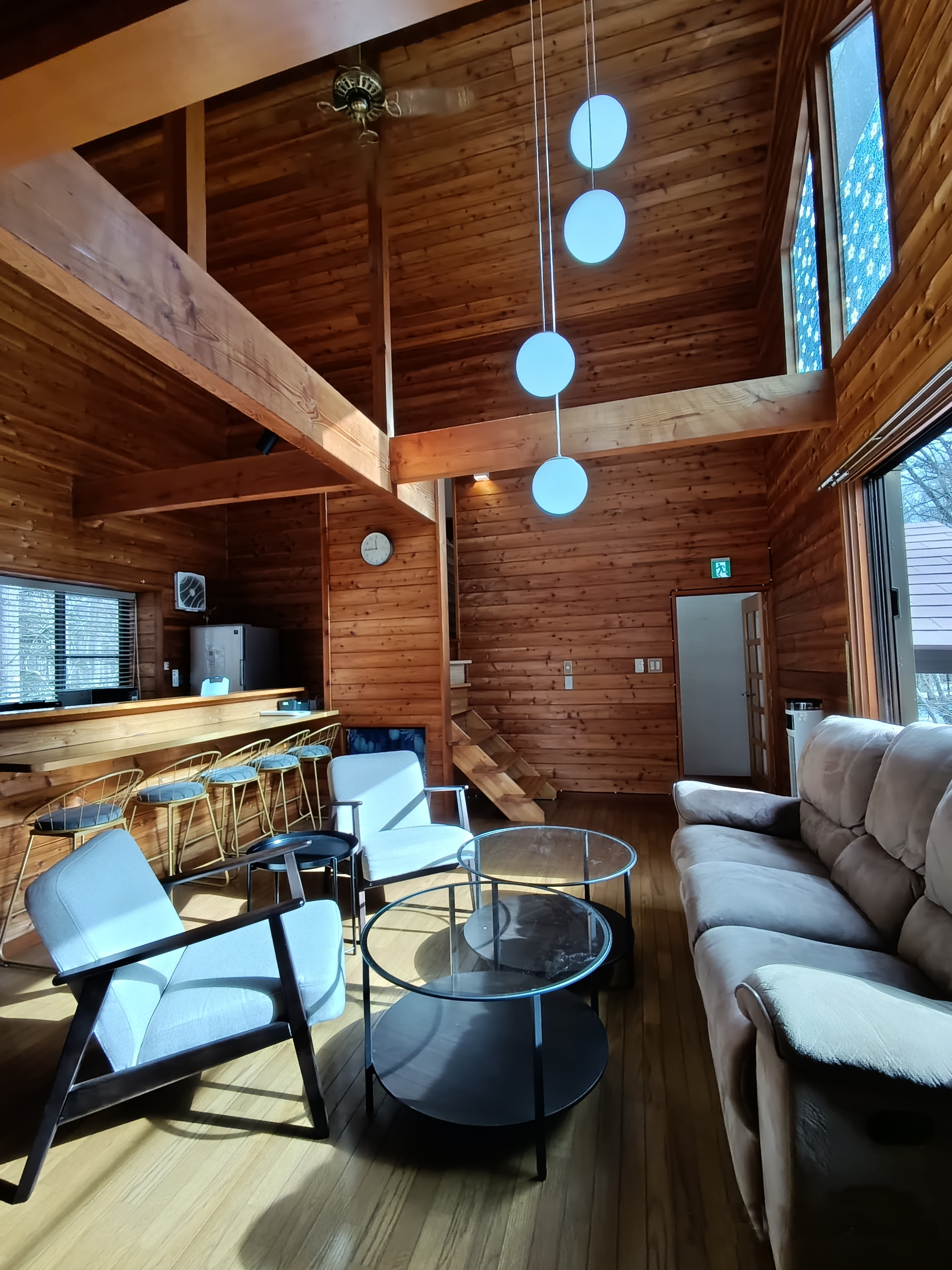 Spacious Living Room with High Ceiling