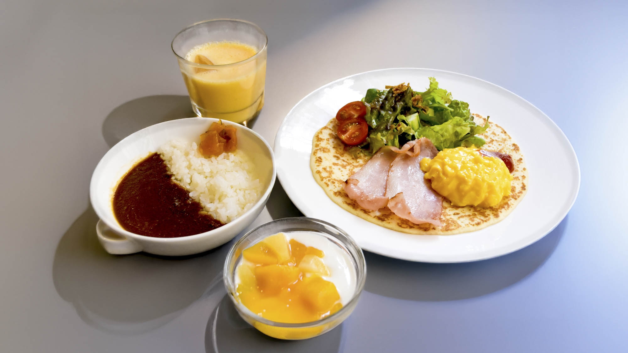 【大阪レトロ喫茶】英國屋朝食付◆◆ミックスジュース＆選べるプレートで優雅な朝