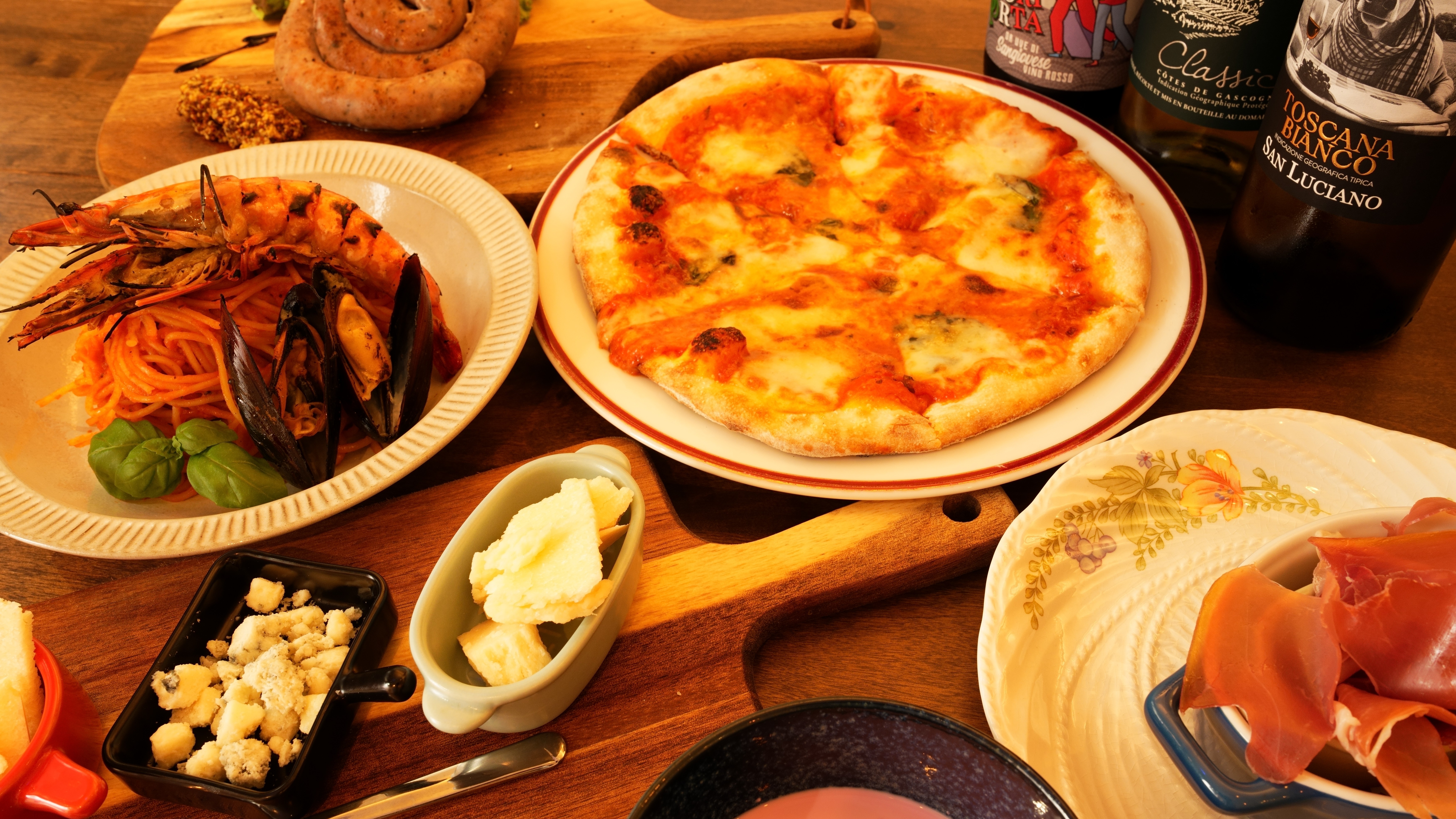 【提携店錦江湾の魚介など地元の新鮮な食材をカジュアルに楽しめる「Italian Bar MOLTO」