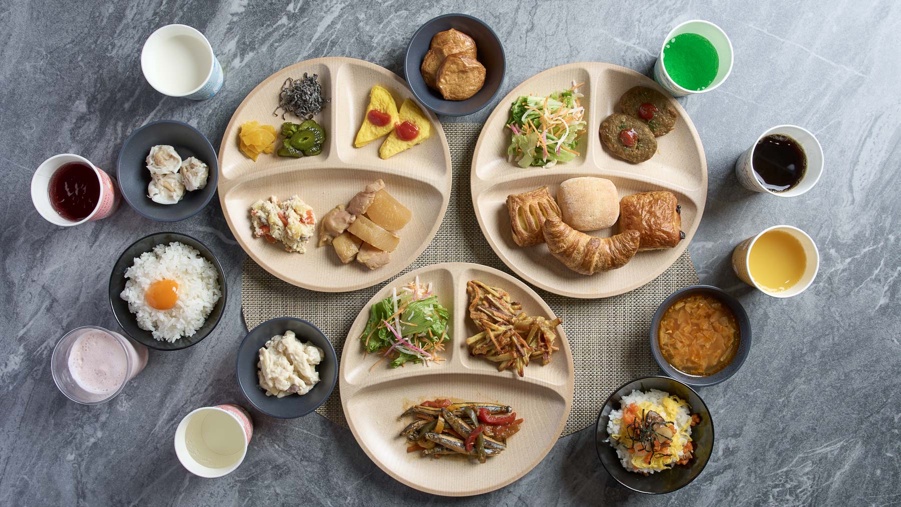 朝食時間（月～土）6:30～8:30（日・祝） 6:30～9:00