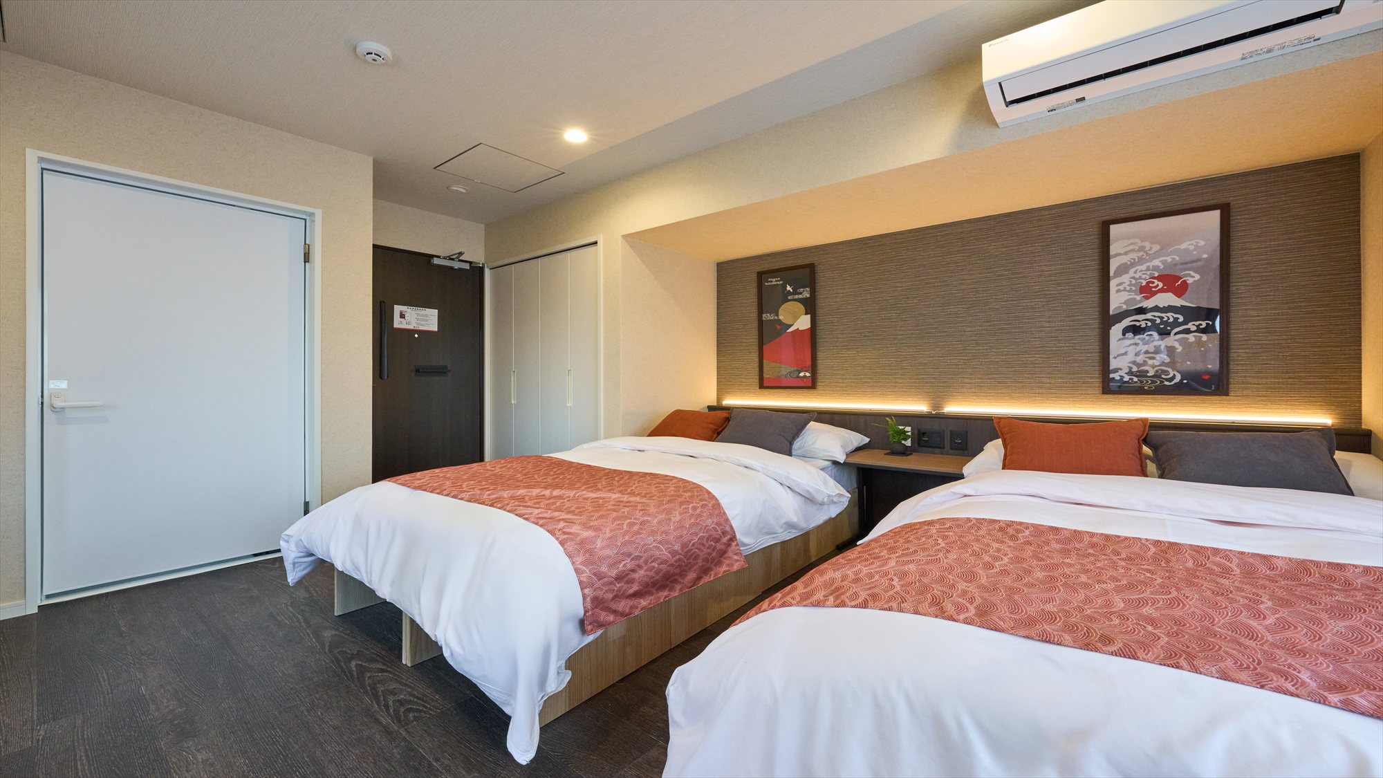 トリプルルーム