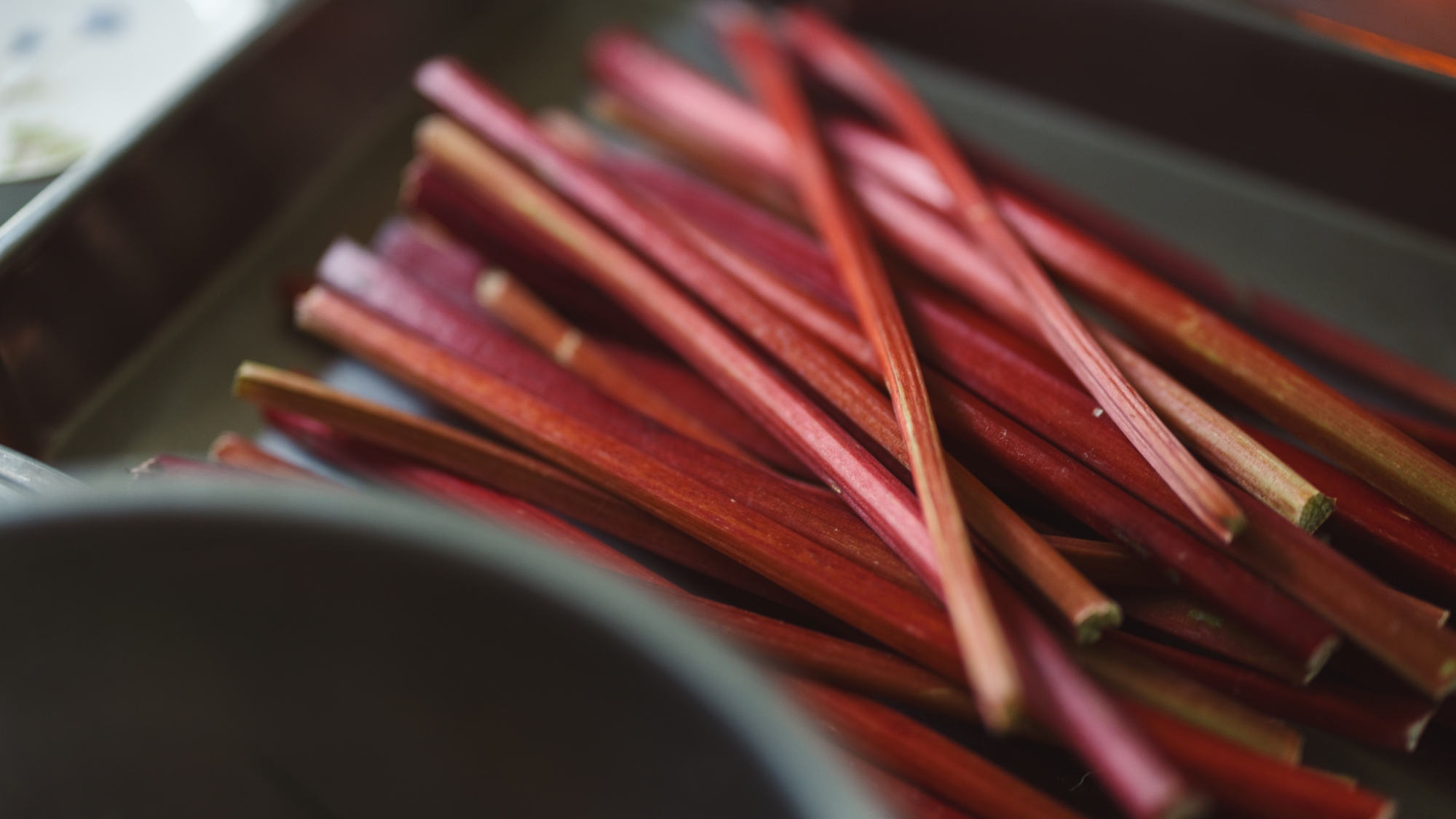 *地元清里の食材一例／酸味が特徴的なルバーブはジャムにするととても美味しいです。