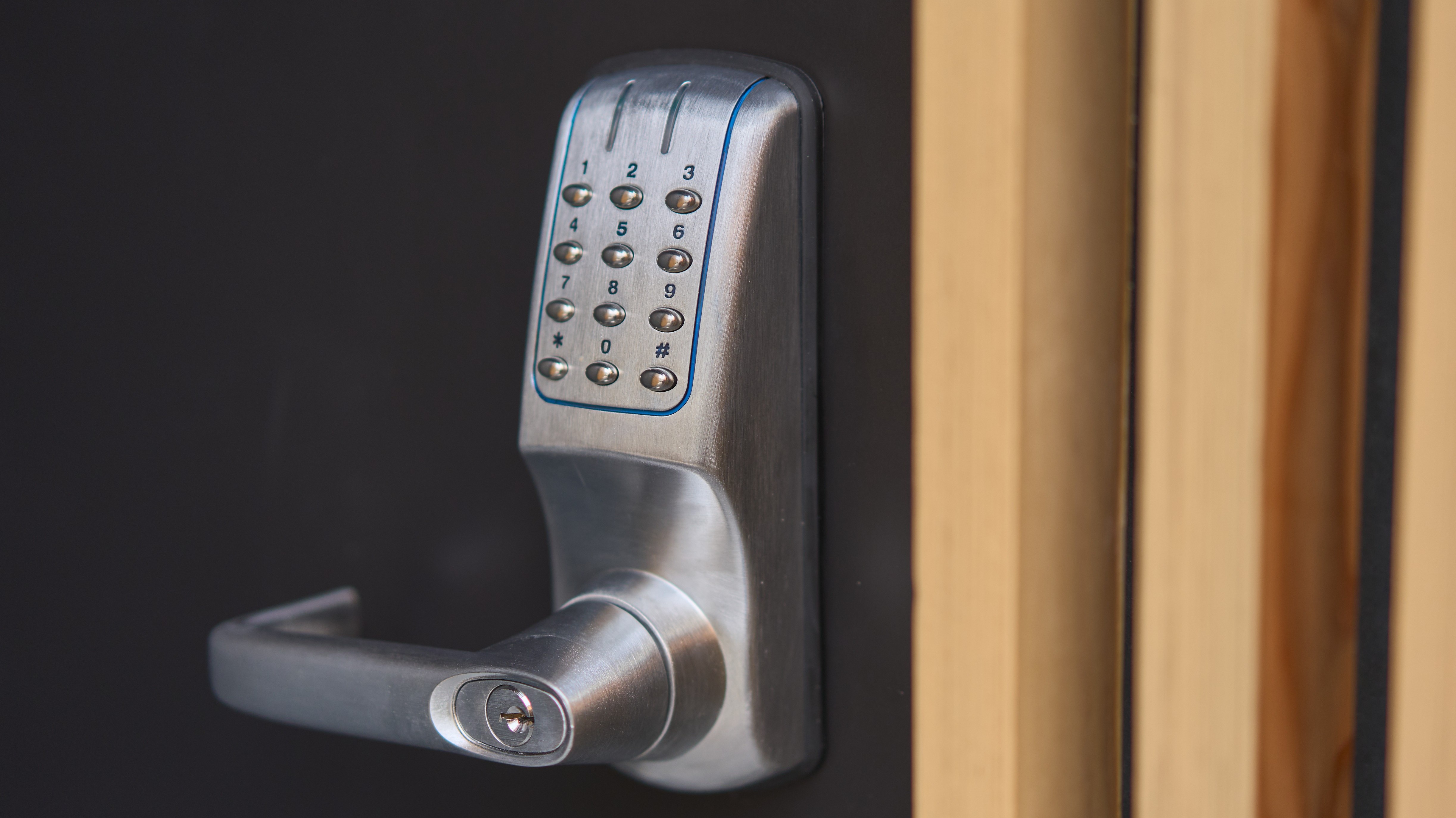 フロントレスのスマートロック