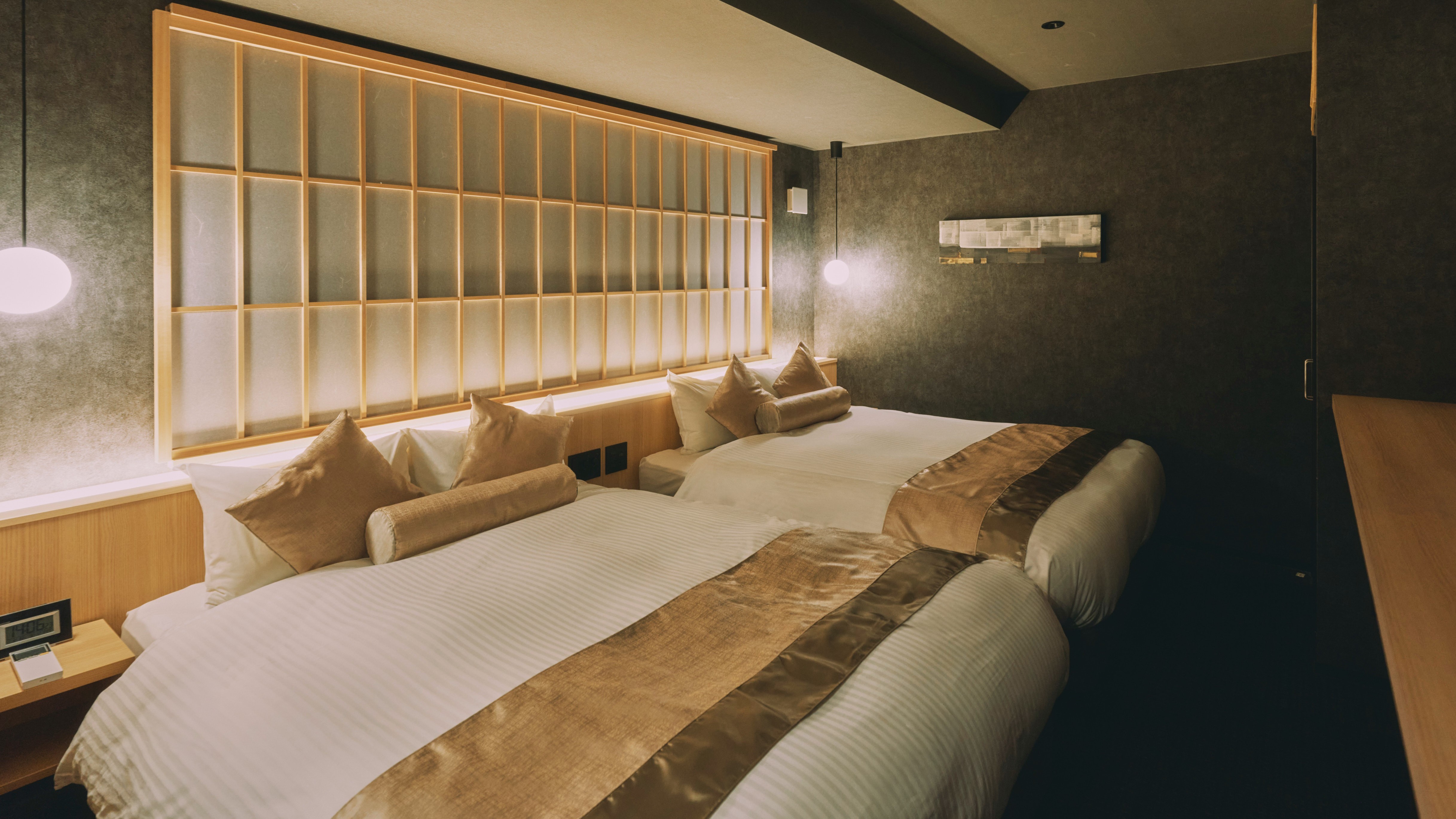 ＜スイートルーム＞ダブルベッド2台でゆとりある2人の滞在