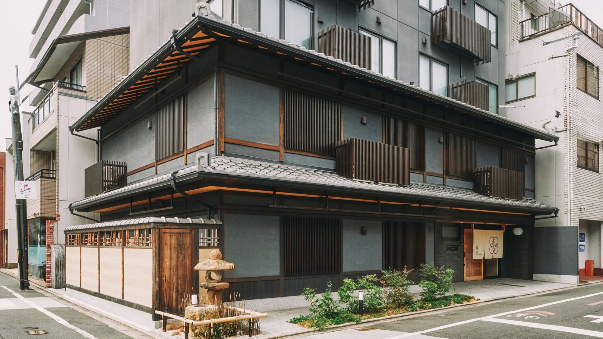 京都中心にありながら静かに過ごせる立地