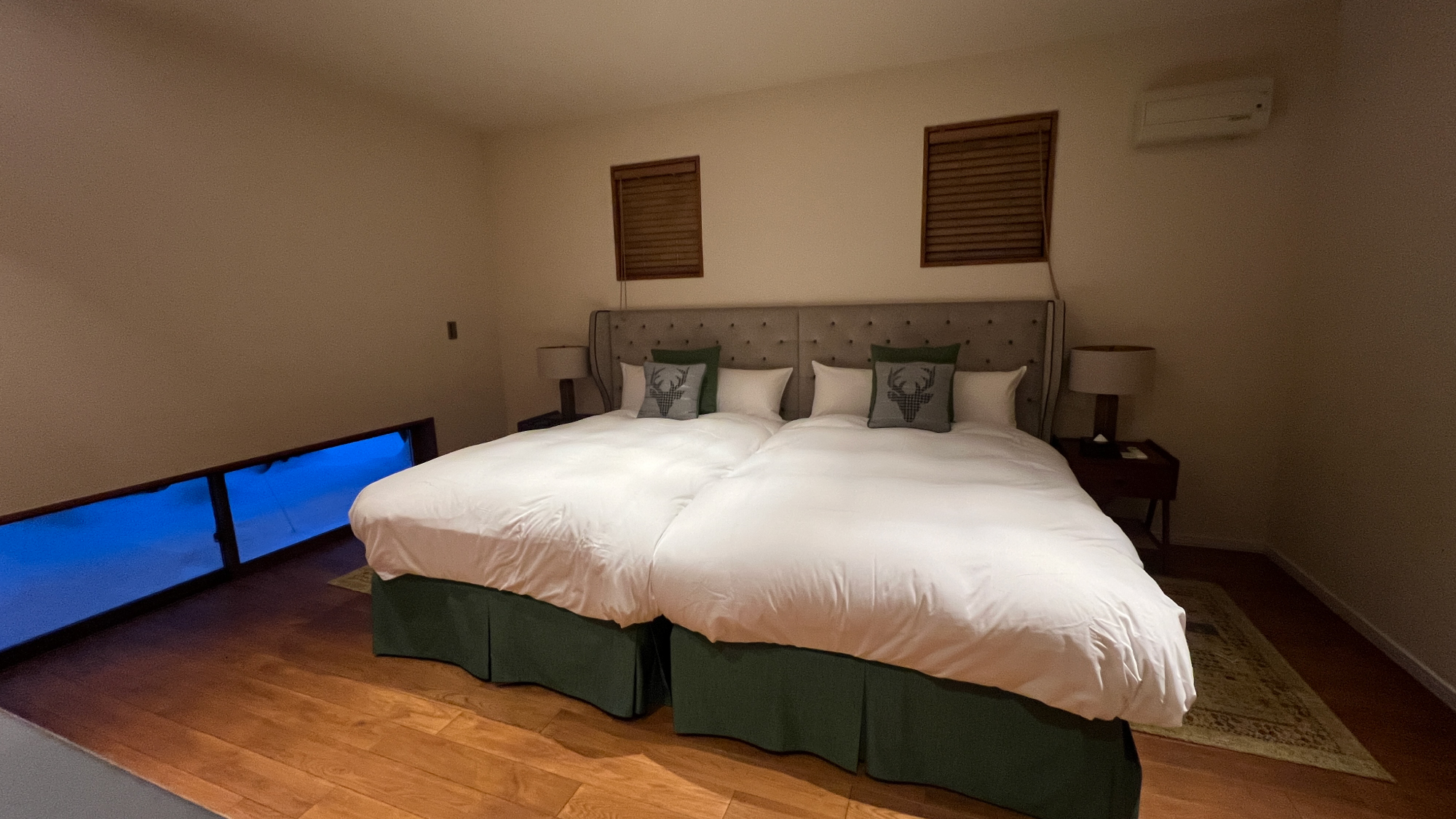 【ベッドルーム】