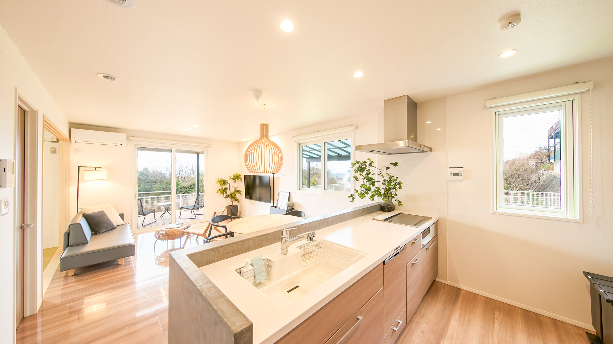 開放的なオープンキッチン