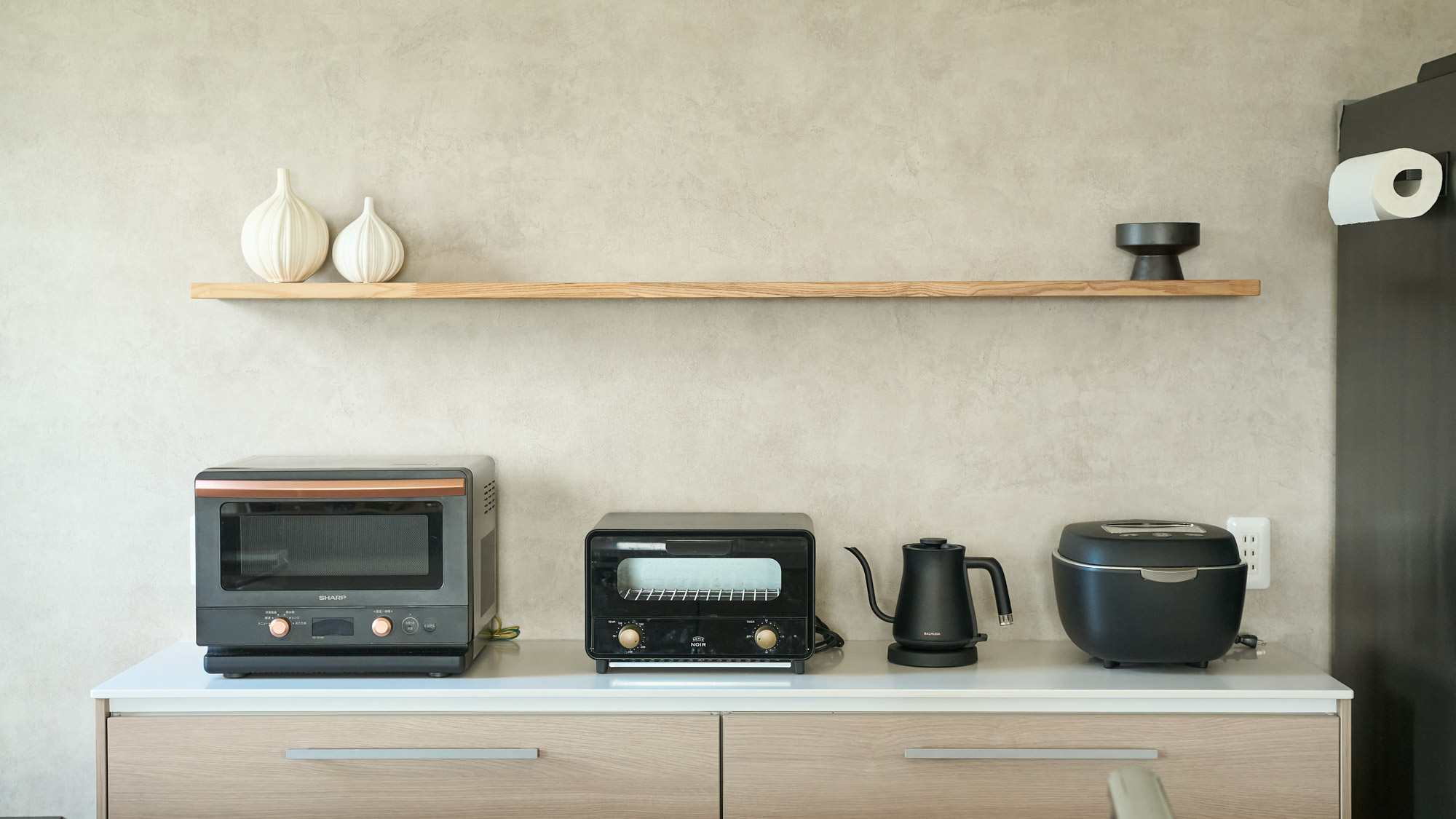 炊飯器、トースター、電子レンジ、電気ケトル