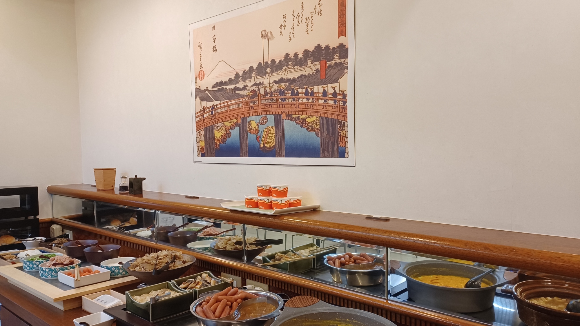 朝食イメージ　（朝食会場は1階です）