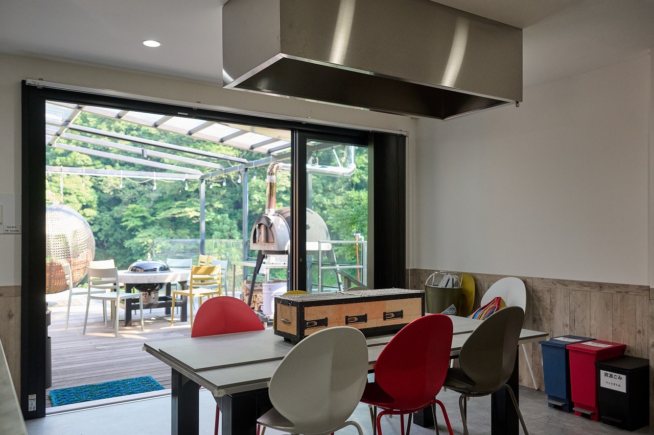 【別館リバーフロント】清流を臨む絶景　コンテナ×貸別荘　ペット同伴OK　BBQ器材付　一棟貸切プラン