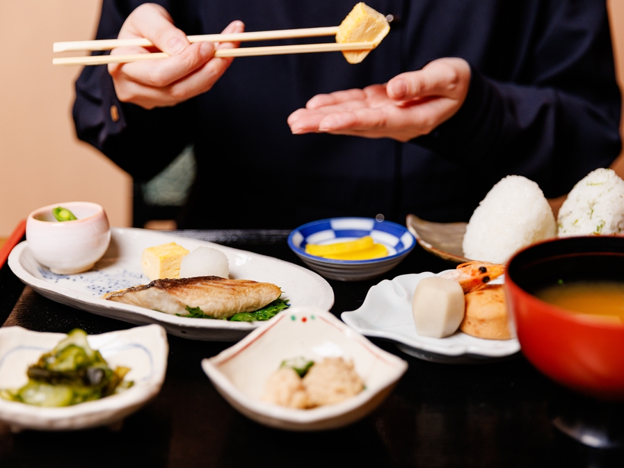 【朝食付きプラン】香川県産食材の和朝食付 サウナ宿貸切プラン
