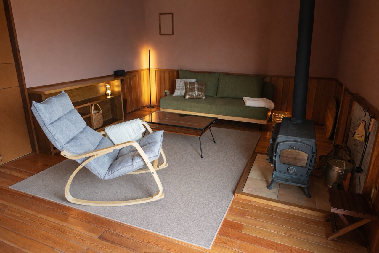 薪ストーブのあるリビング