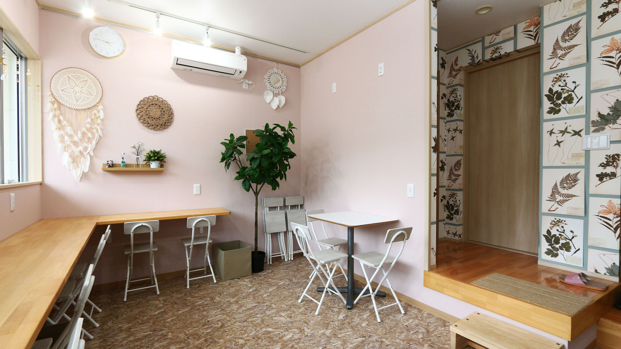 併設◇カフェDeep