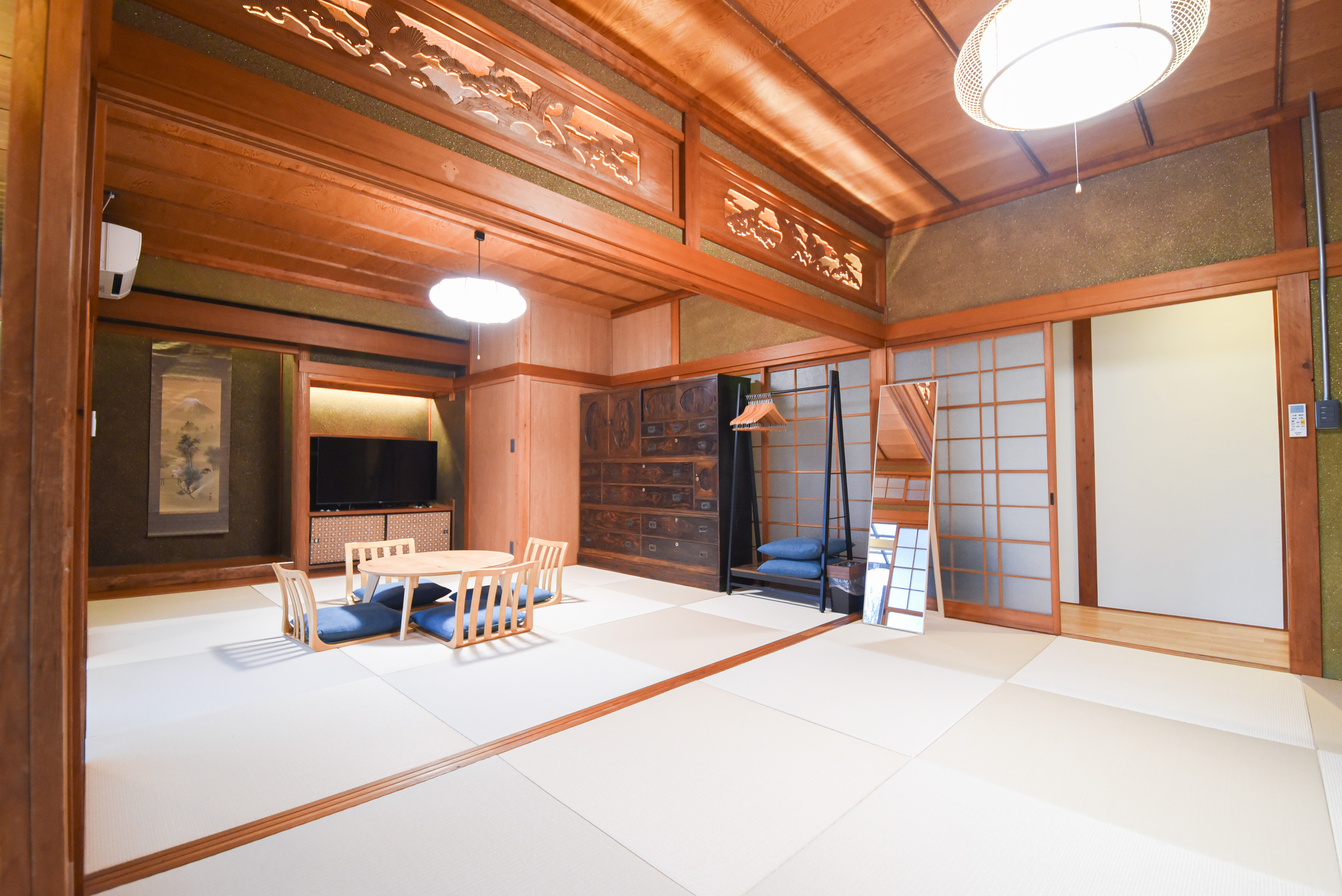 居間