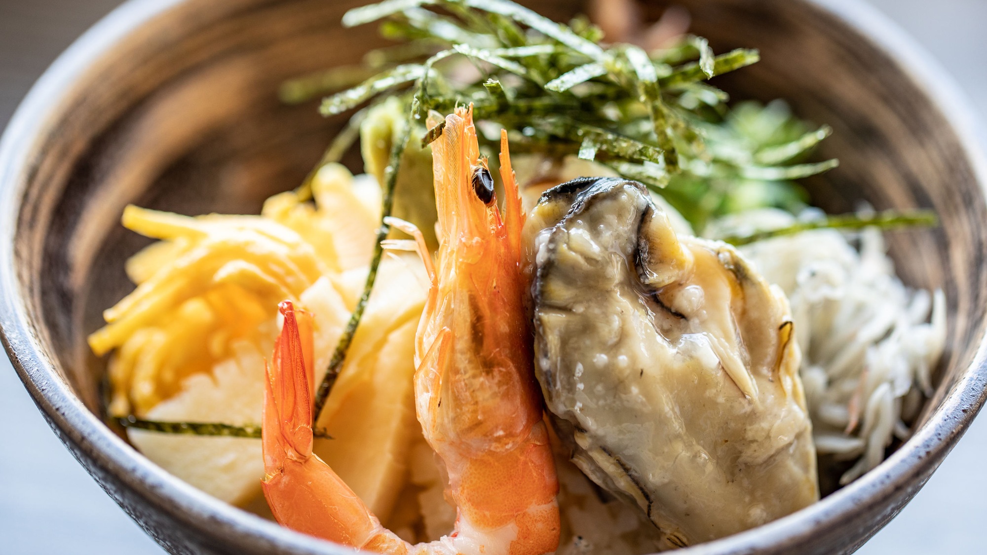 ・【夏季／朝食一例】地元の自慢の食材を、贅沢にお茶漬けで。