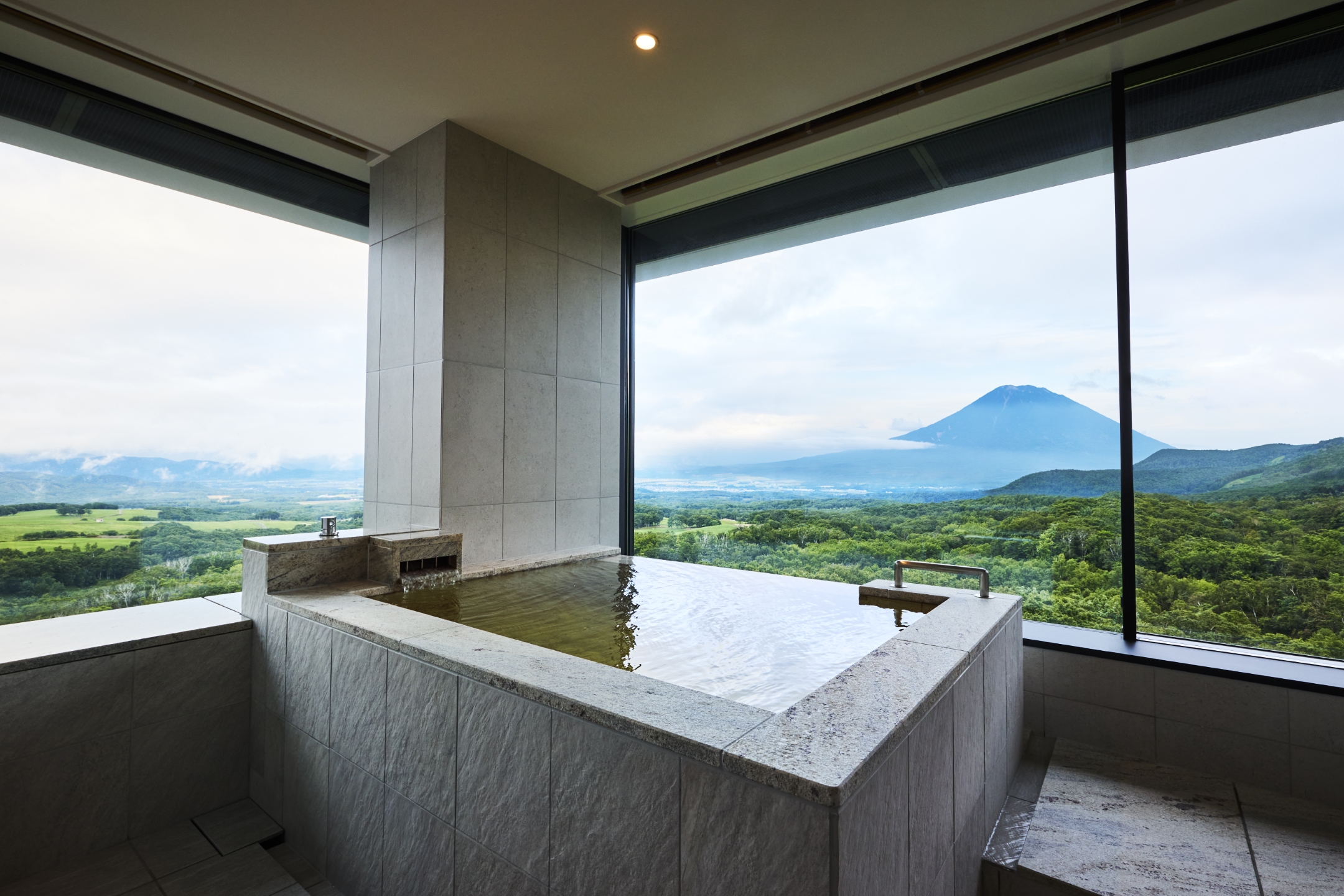 Corner Onsen Suite Yotei View