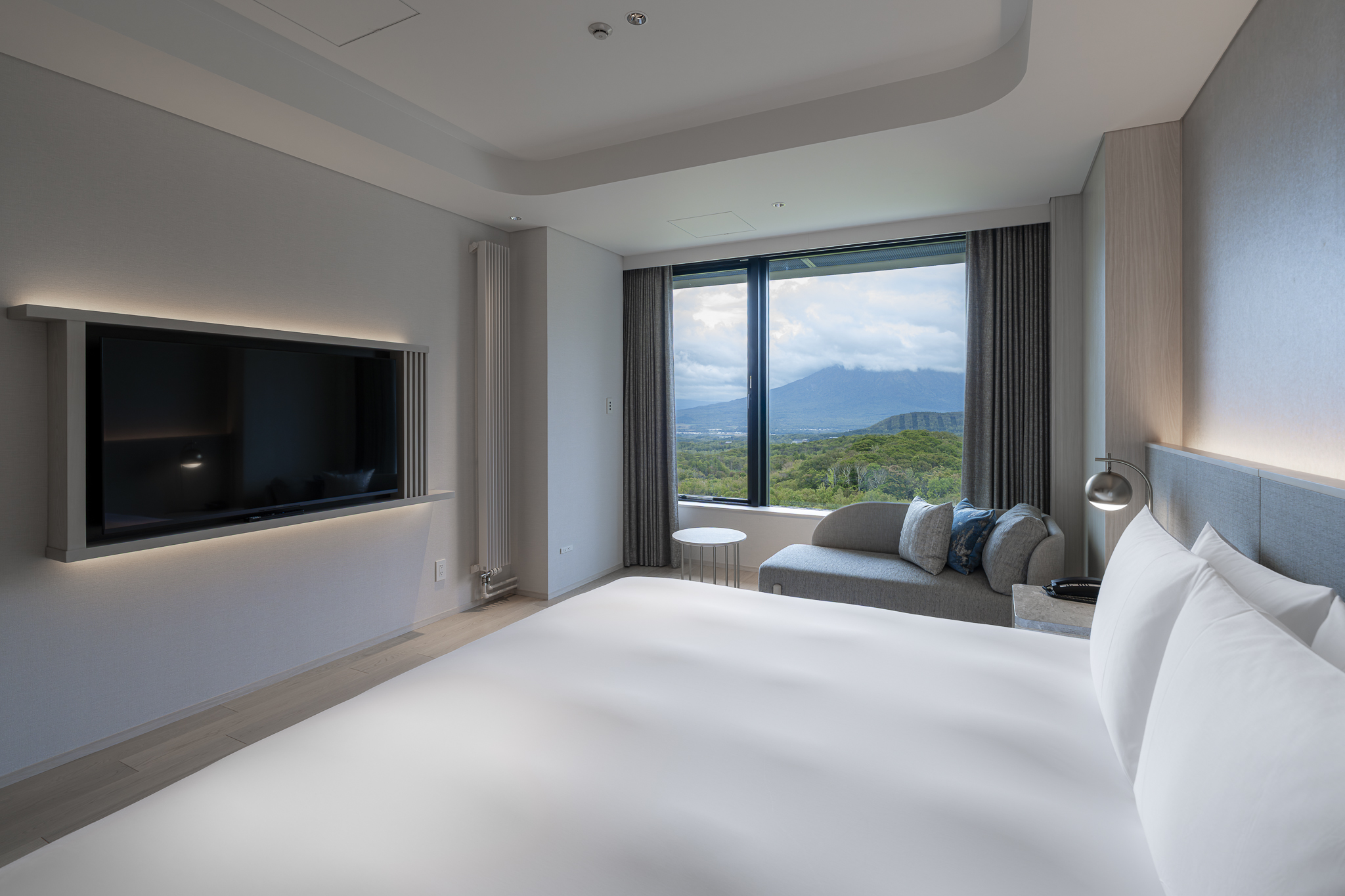 Weiss Onsen Suite, Mt. Yotei