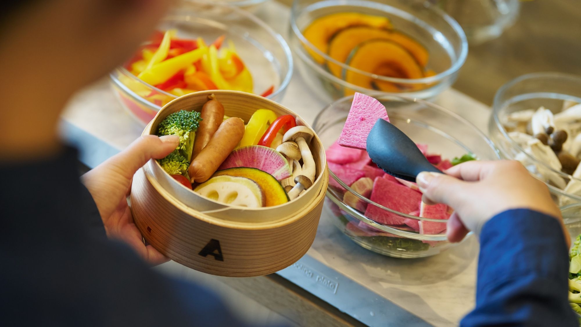 A VILLAGEオープニングキャンペーン8月までの限定価格！新鮮な地元食材を味わう朝食付き