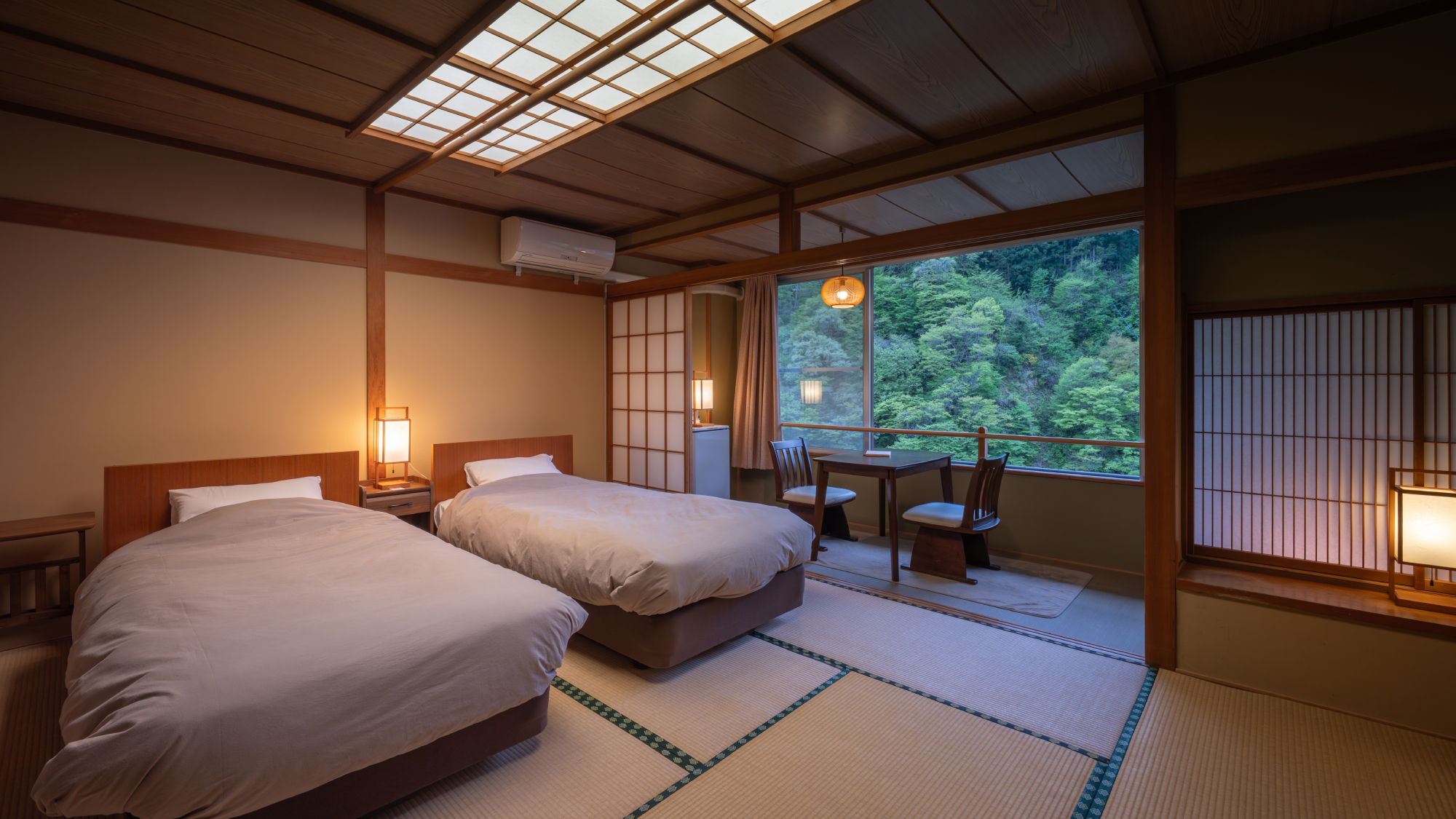【客室】10畳ツインベッド