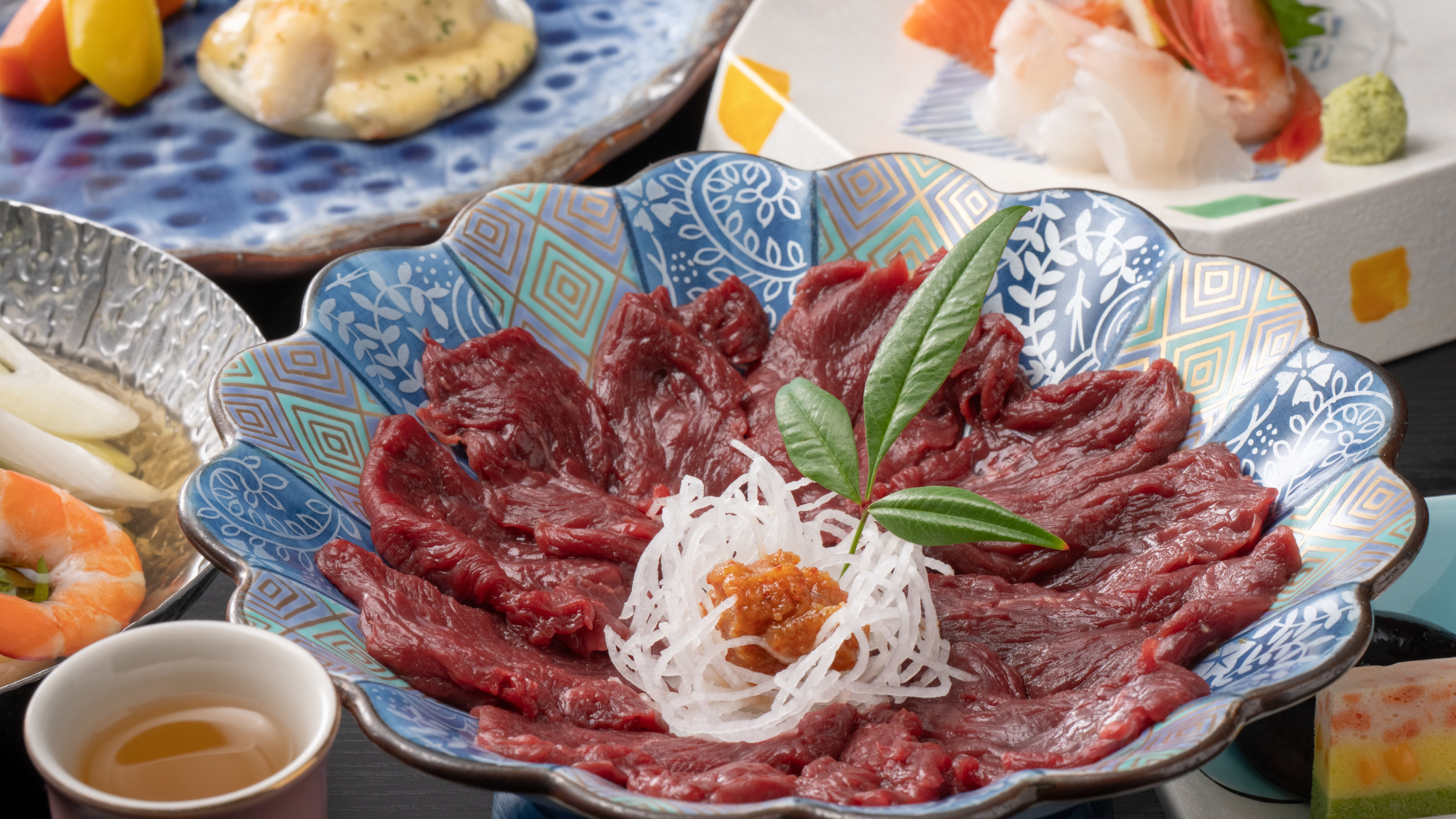 会津の郷土料理「馬刺」※画像は2名分のご用意です