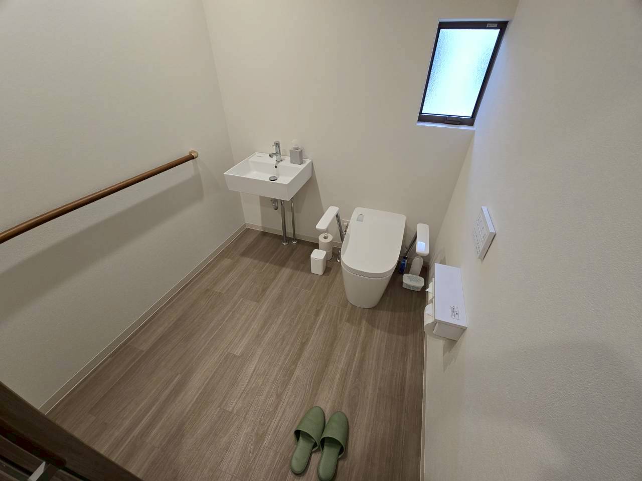 共用トイレ